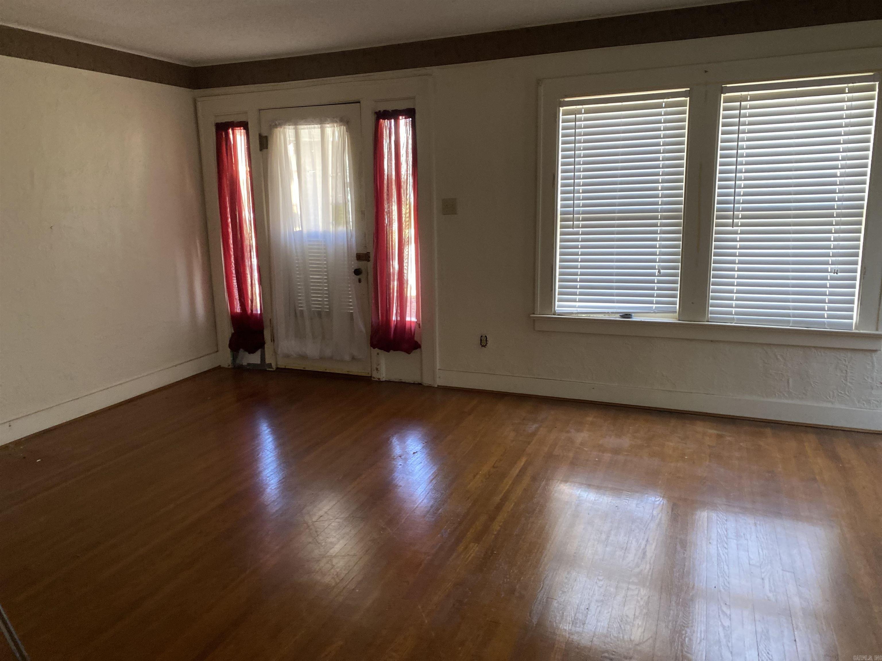 PARK HILL - Residential