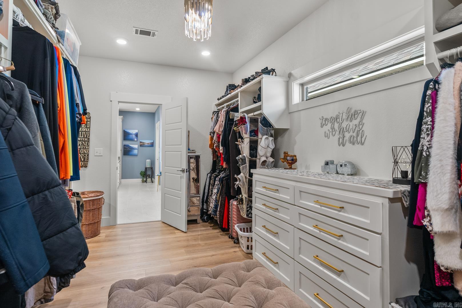 REPUBLICAN VALLEY ESTATES - Residential