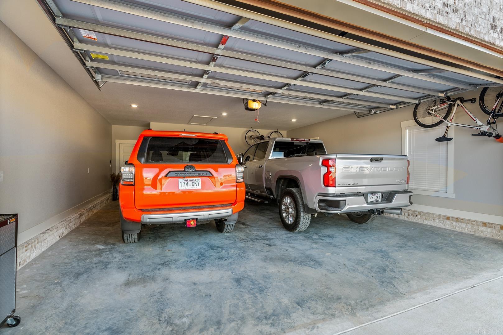 REPUBLICAN VALLEY ESTATES - Residential