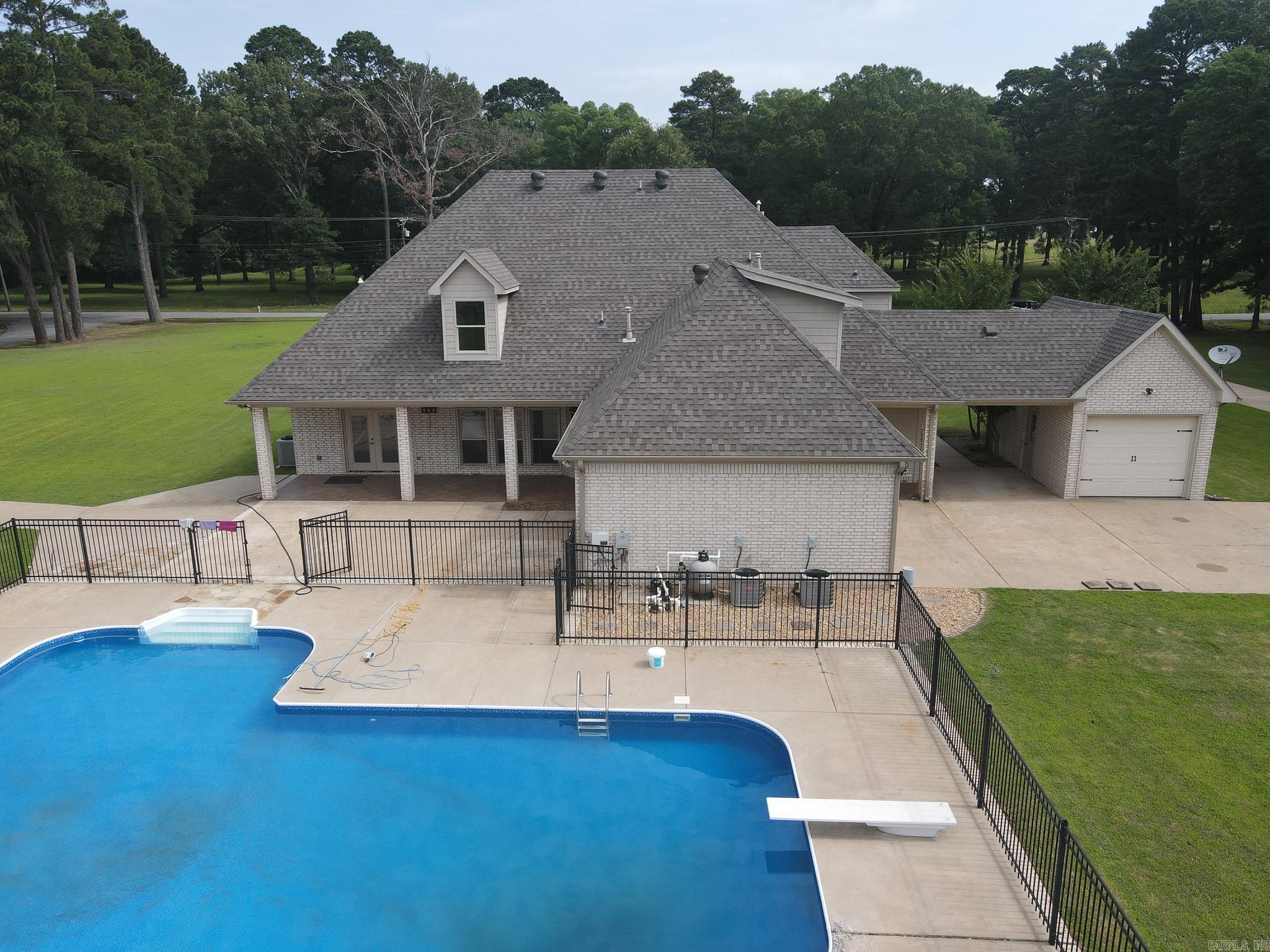 RM & B - Residential