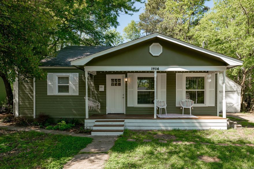 Step into luxury living with this remodeled adorable Bungalow, an impeccably designed home now available for sale! Located in a prime spot, this residence offers a perfect blend of elegance and convenience. With top-notch features and a stylish ambiance, this property is a unique opportunity to own a piece of comfort and sophistication. Don't miss out on making this chic home yours!