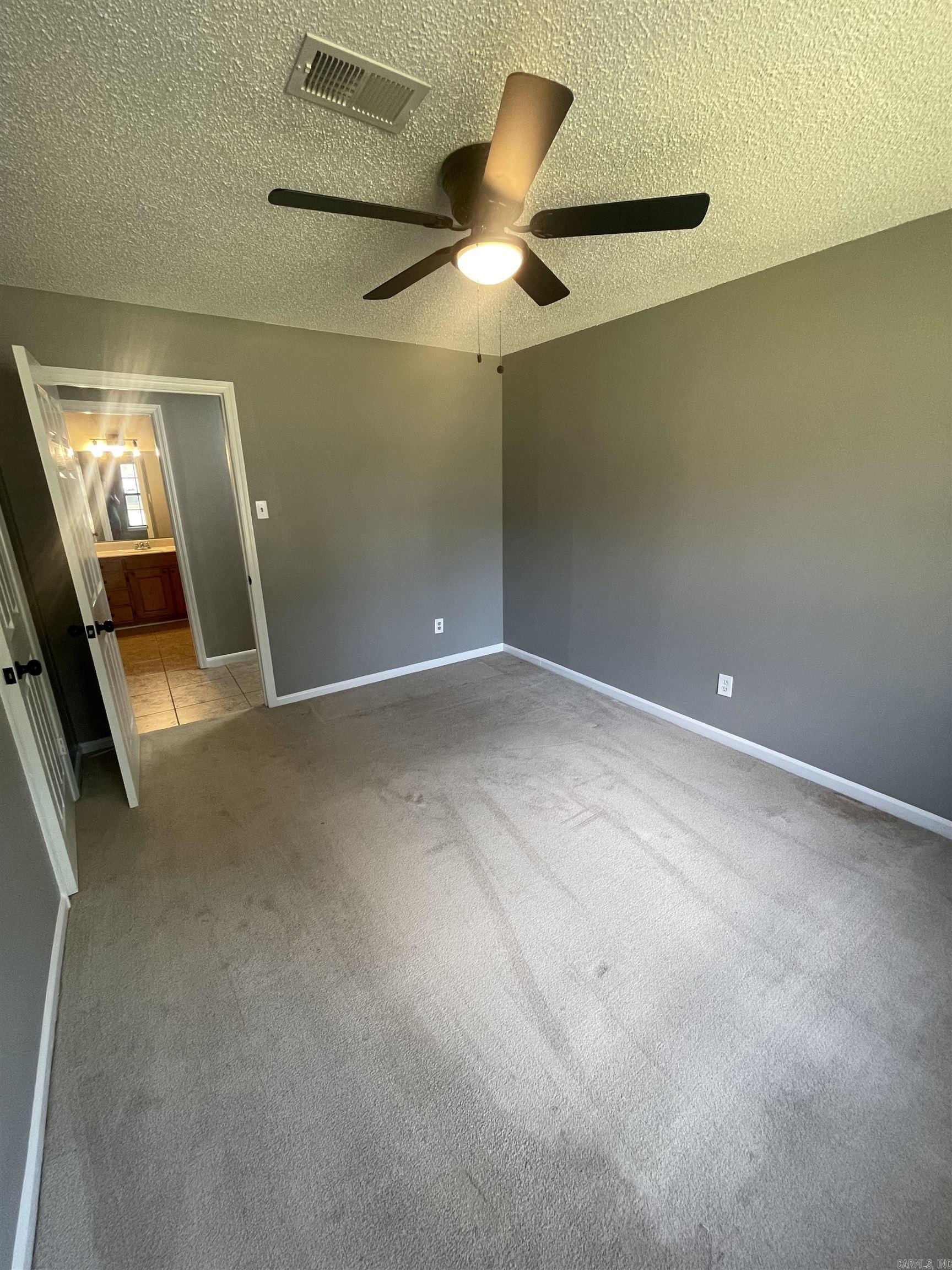 YORKWOOD - Residential