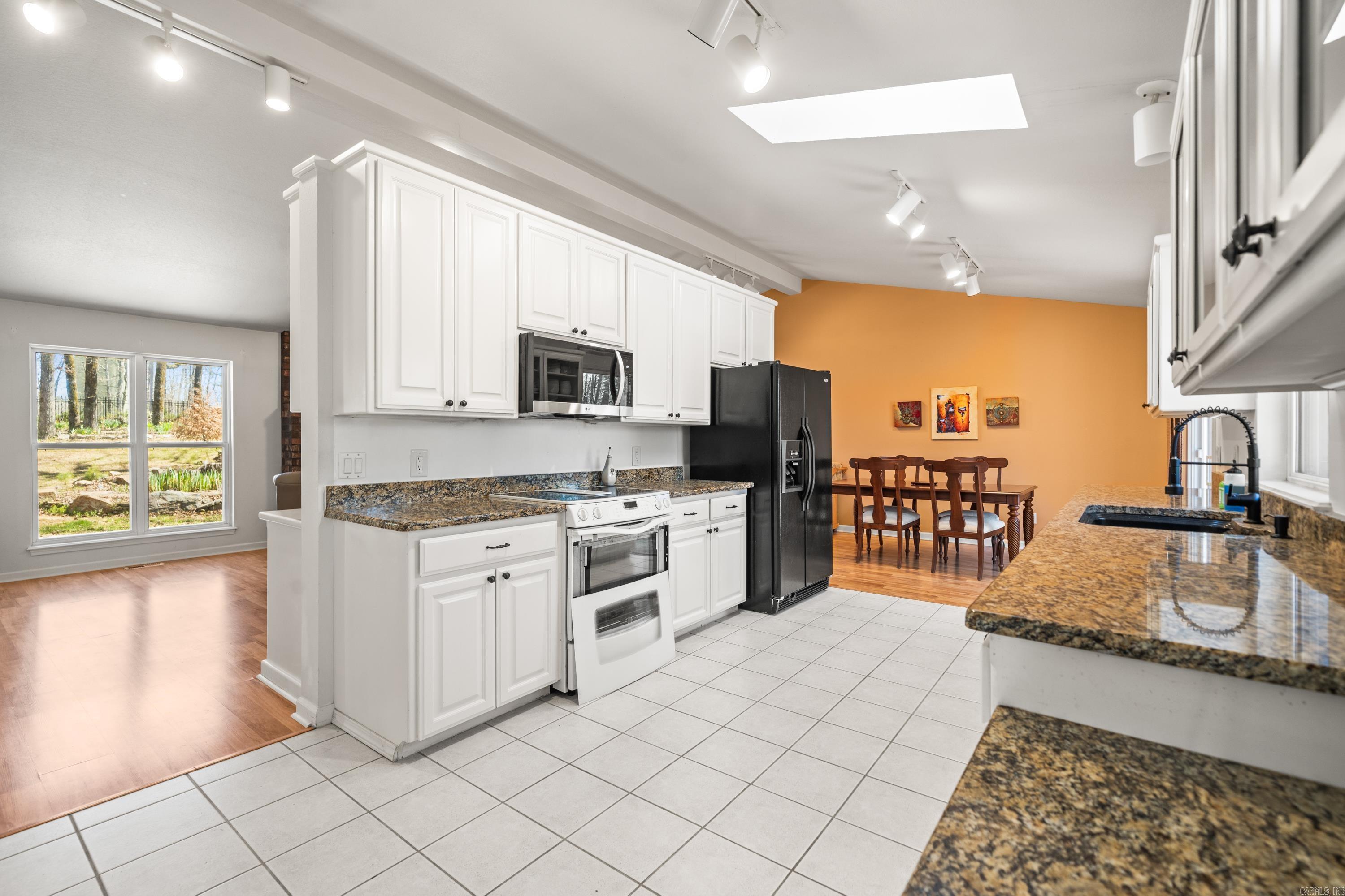 DIAMONDHEAD - Residential