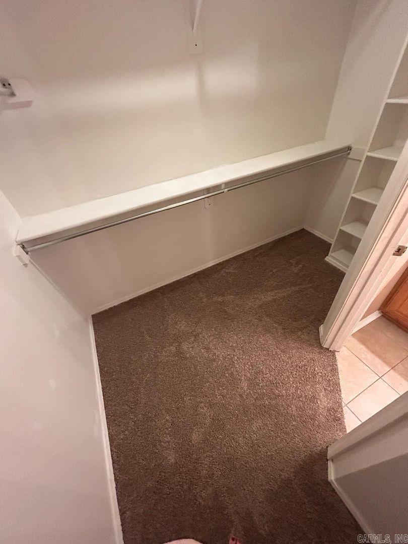 Bryant Meadows VI - Residential Lease