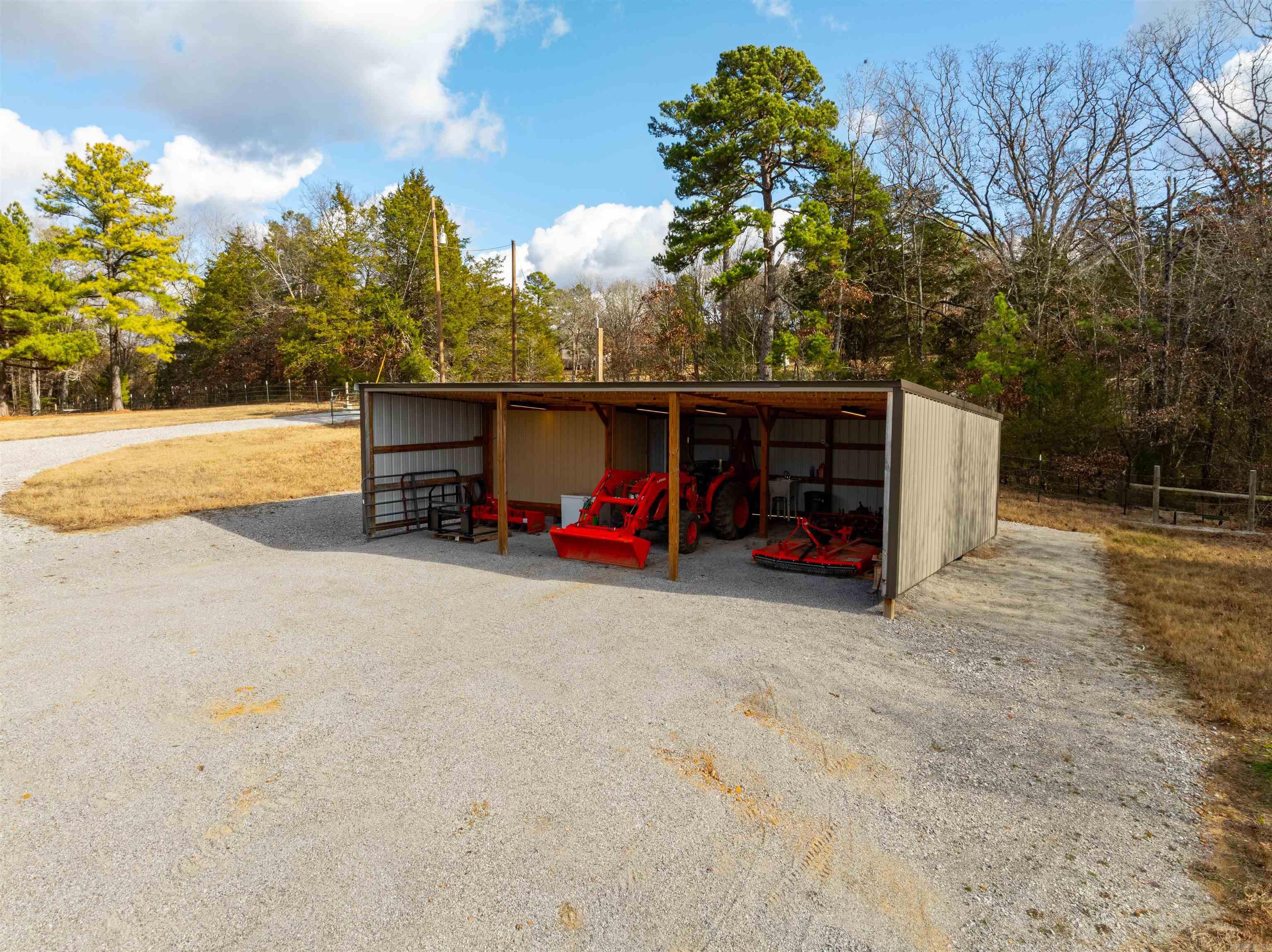 Metes & Bounds - Land