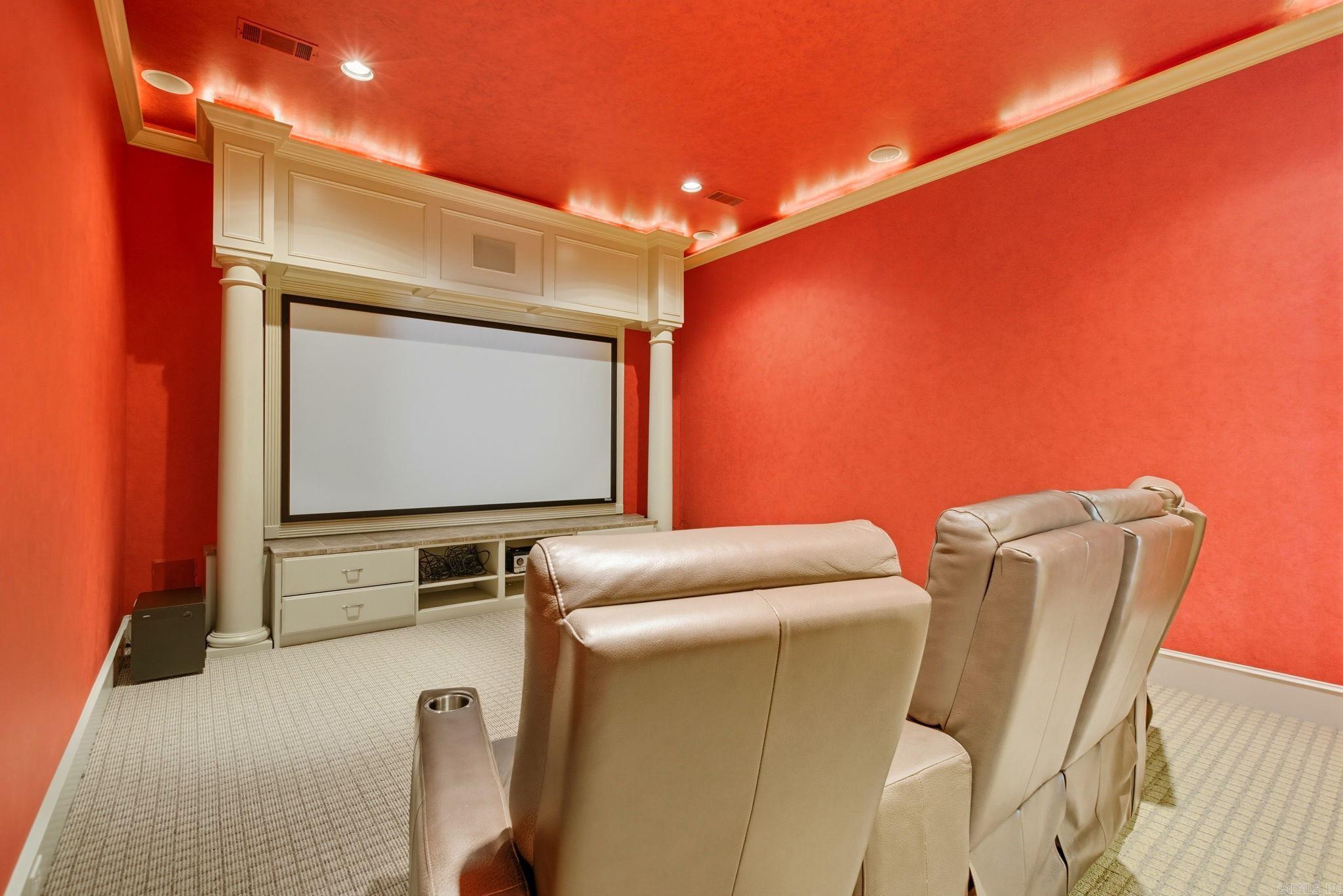 CHENAL VALLEY DEAUVILLE PLACE - Residential