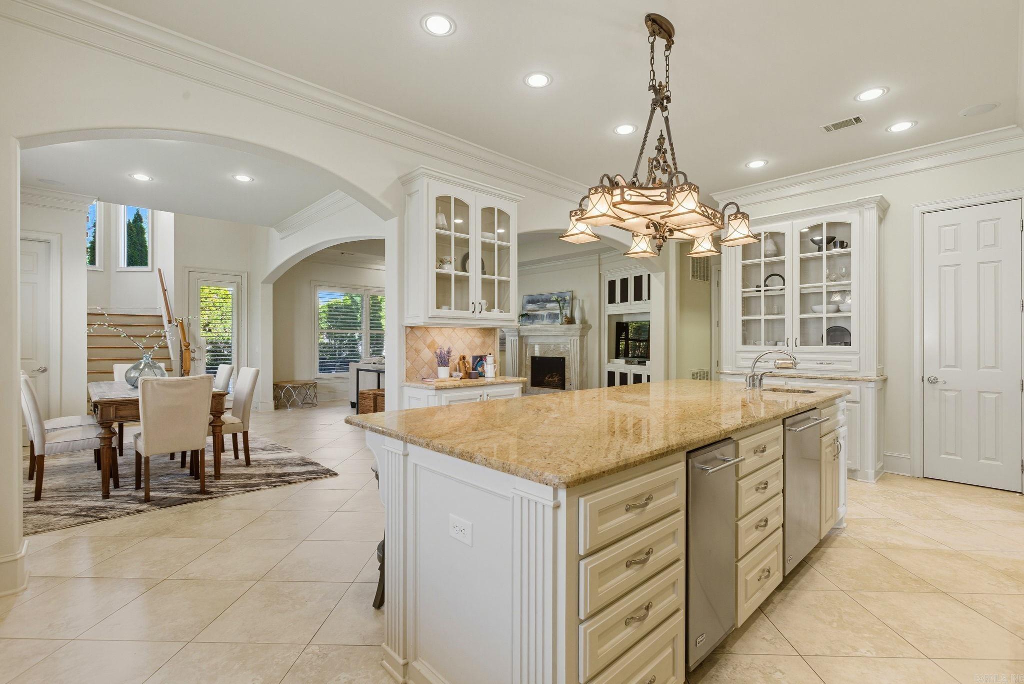 CHENAL VALLEY DEAUVILLE PLACE - Residential