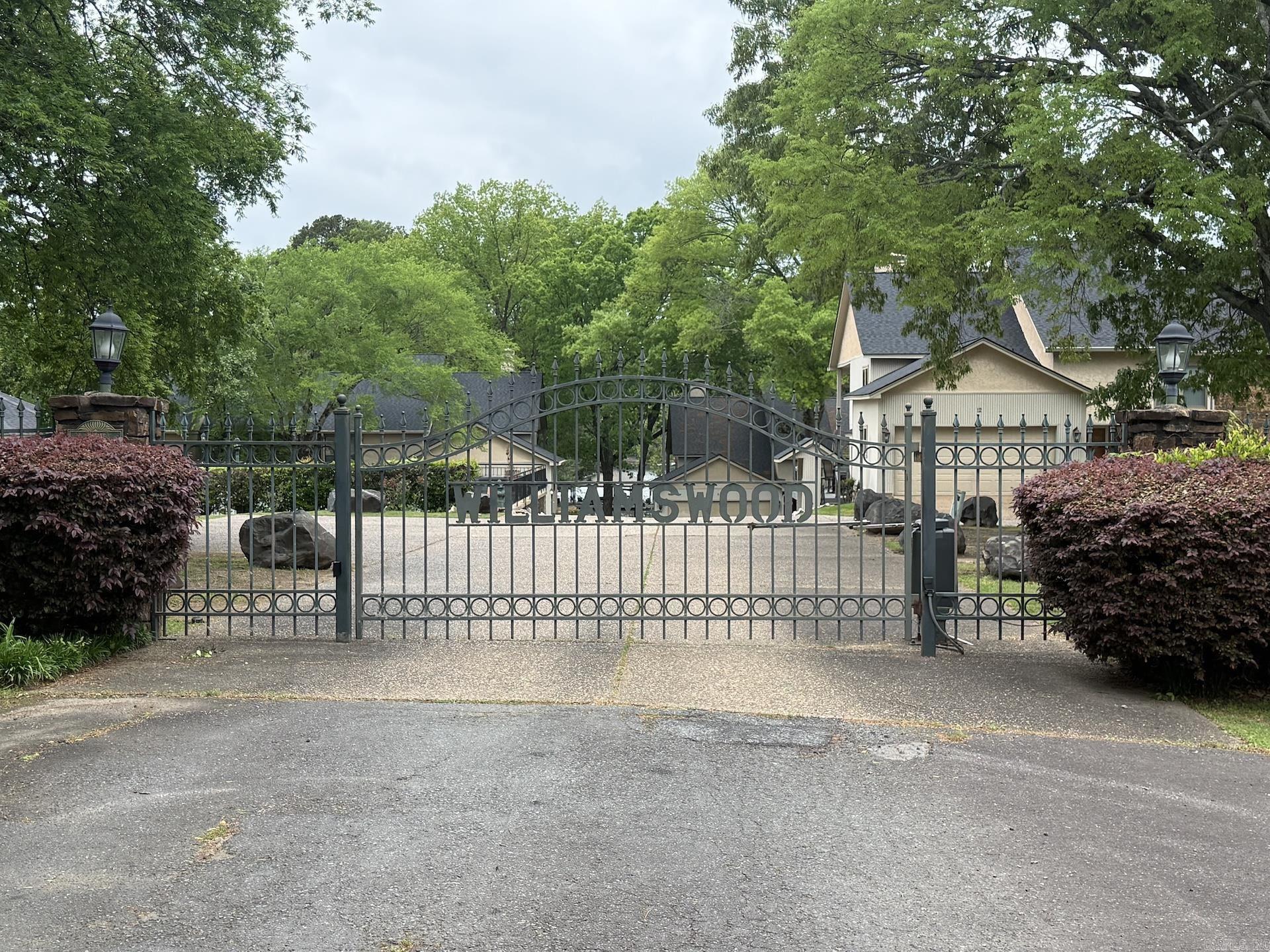 WILLIAMSWOOD PLACE HPR - Residential