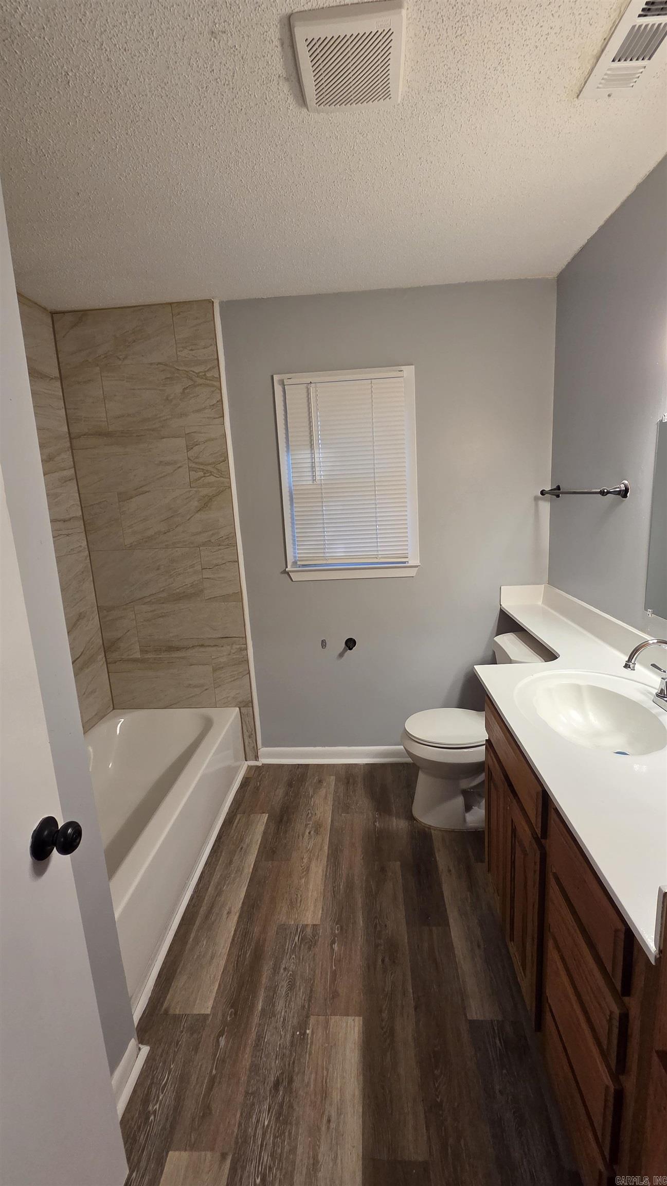 HICKMAN & MCCONNELL - Residential