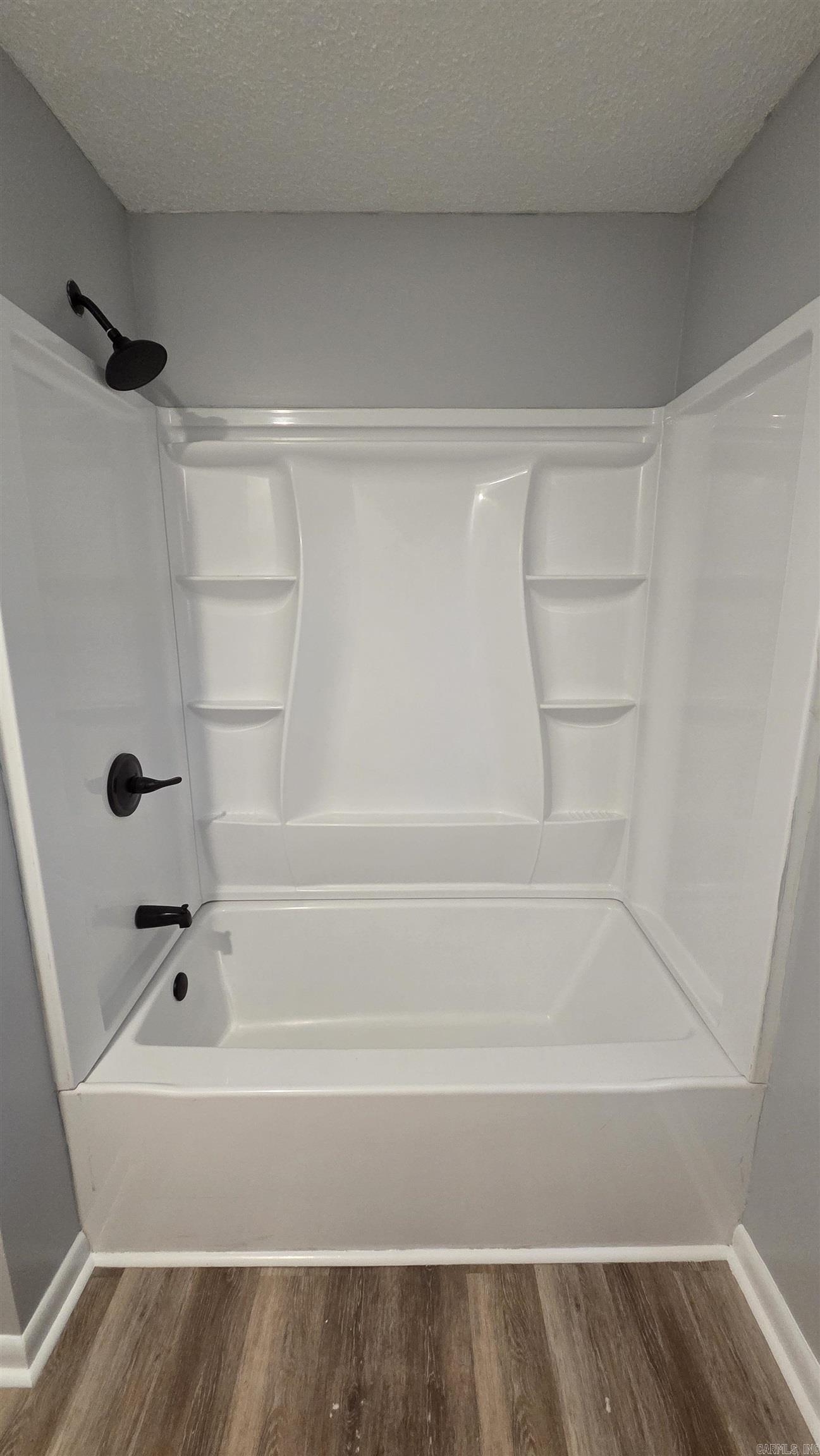 HICKMAN & MCCONNELL - Residential