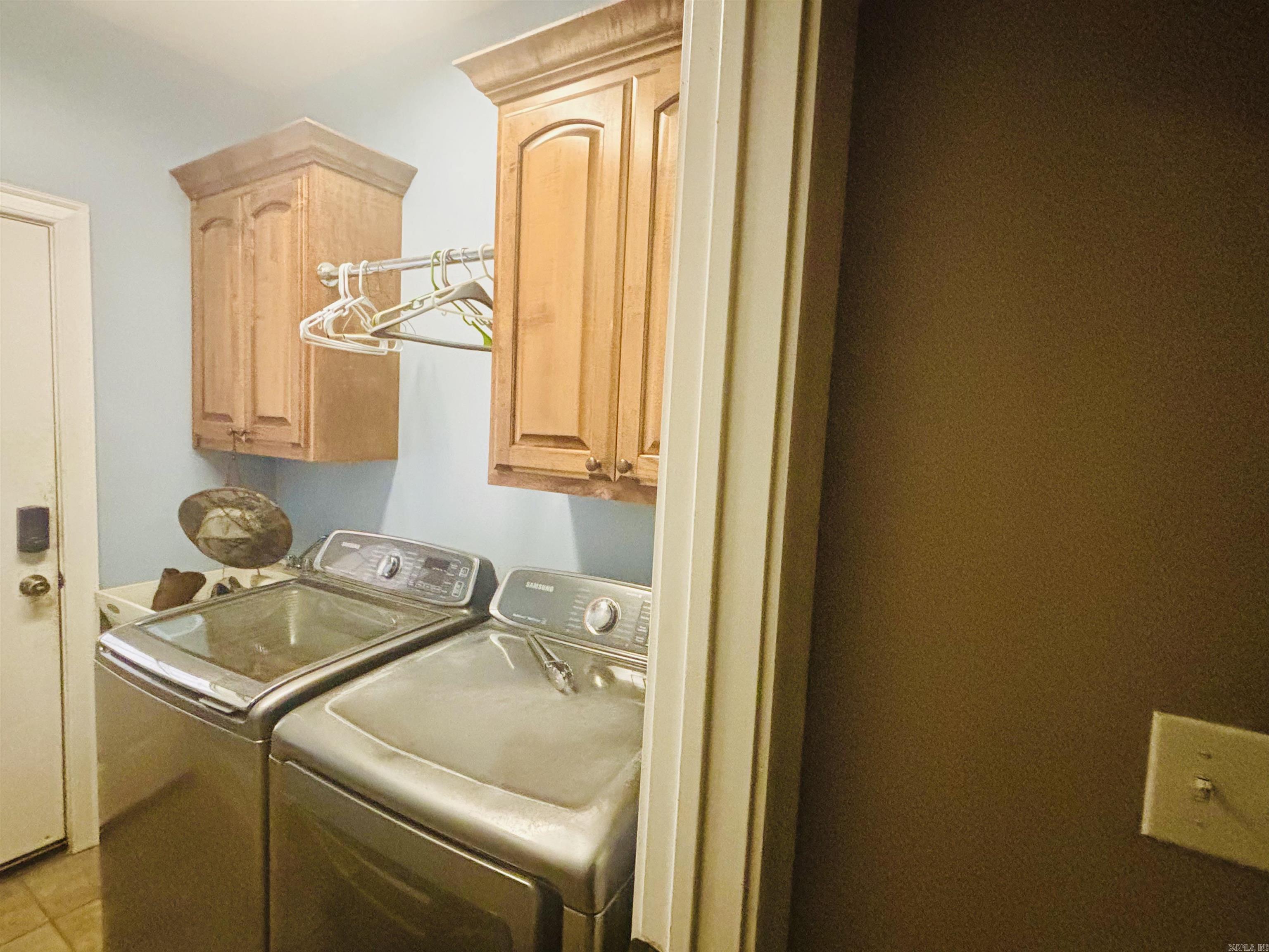 CEDARIDGE - Residential