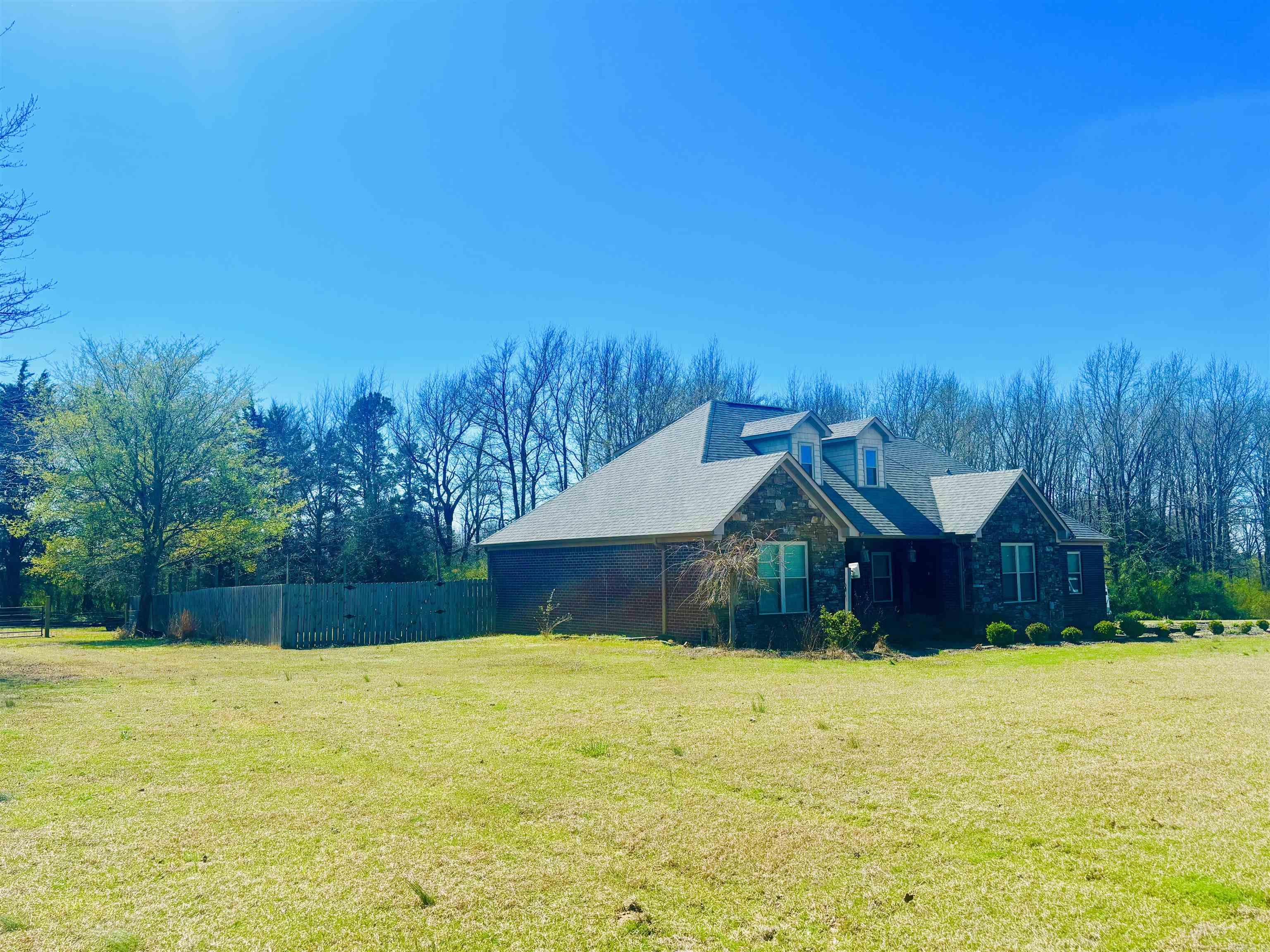 CEDARIDGE - Residential