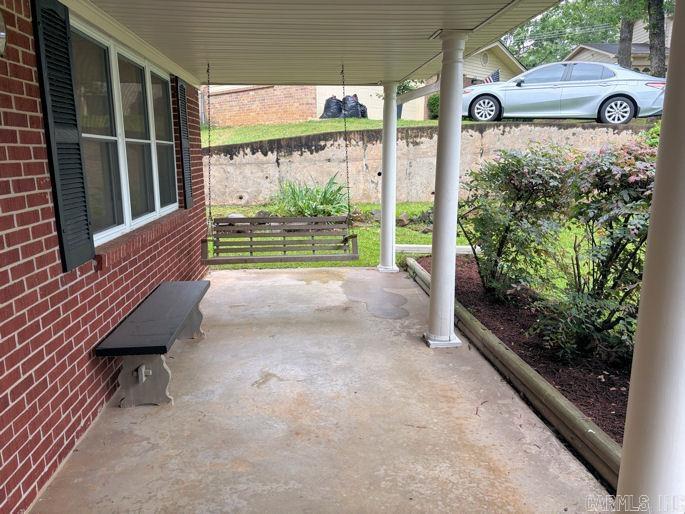 INDIAN HILLS - Residential