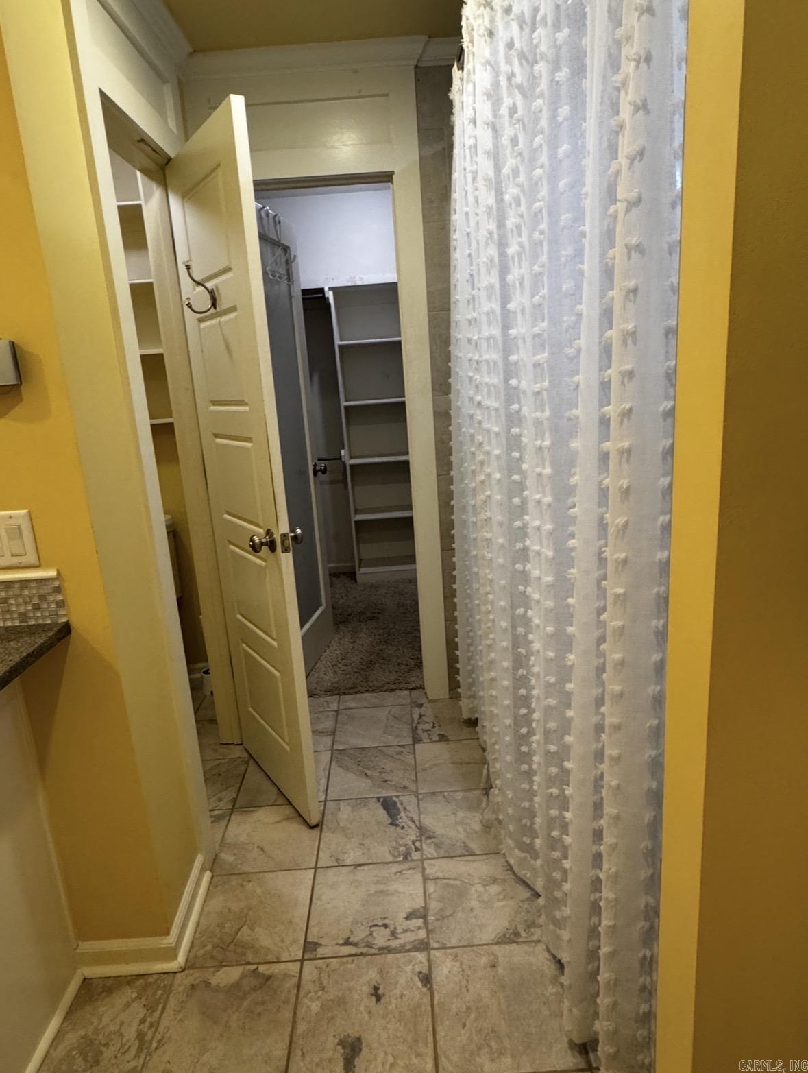 Country Wood Unit IV - Residential