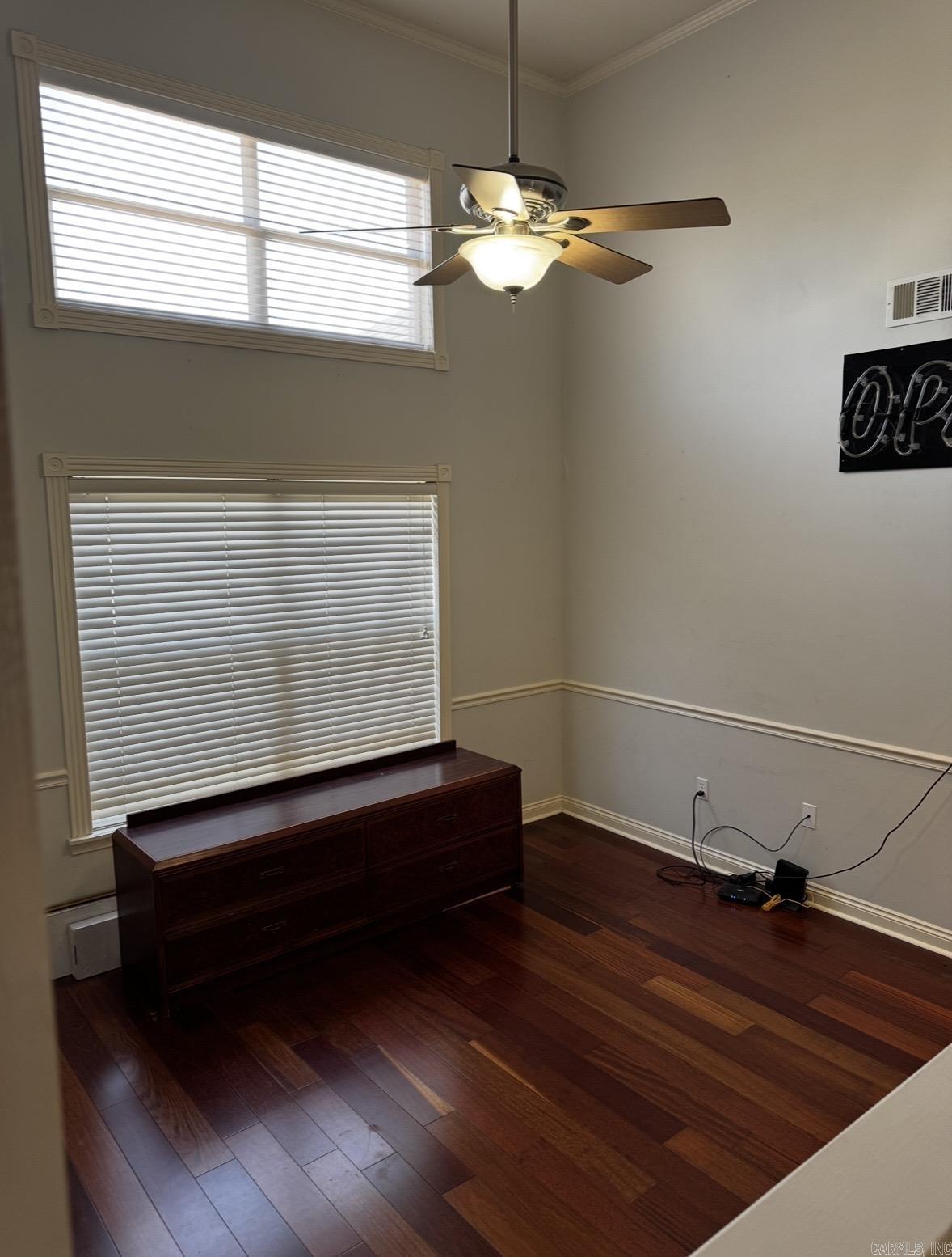 Country Wood Unit IV - Residential