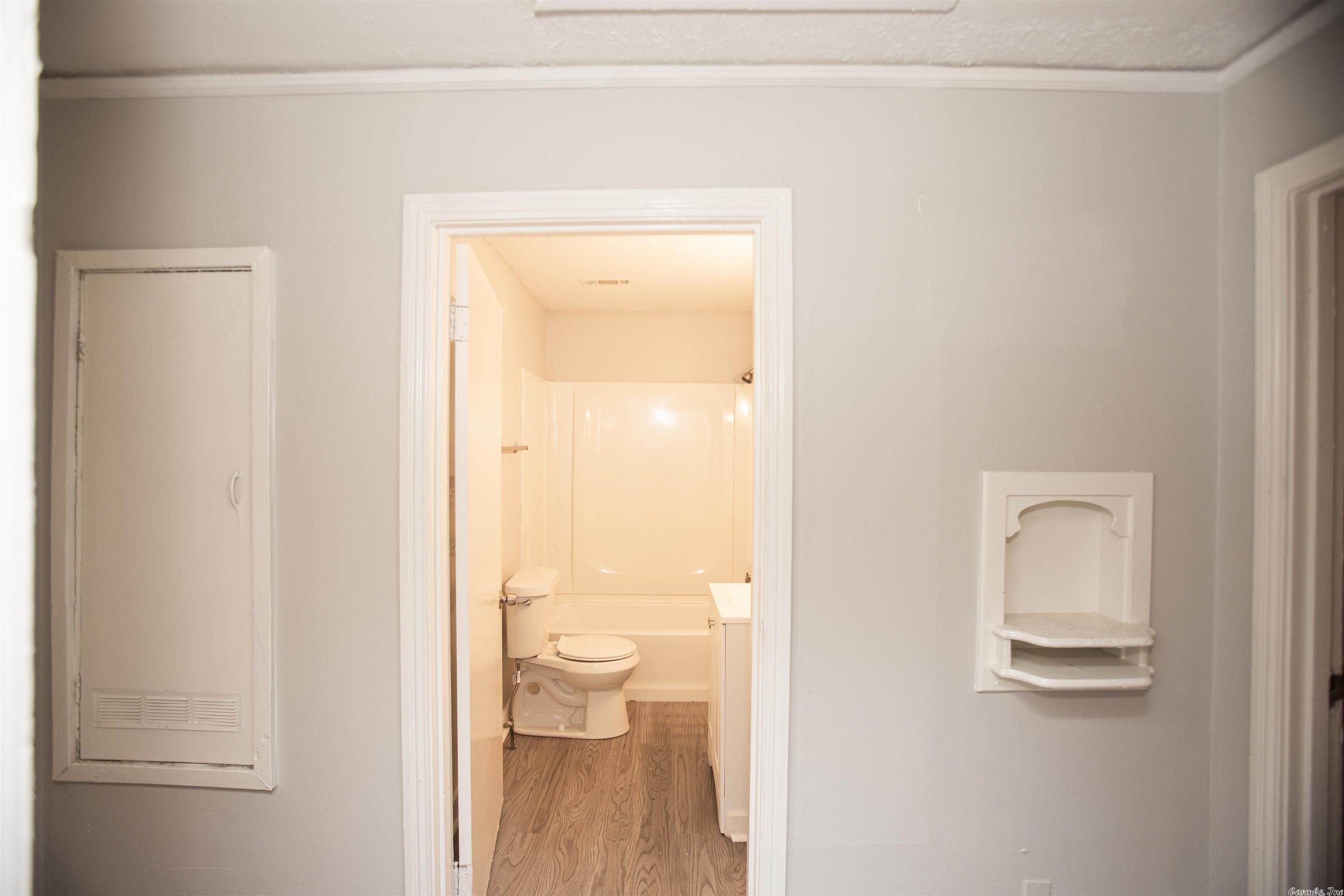 WALTHOUR & FLAKE ADDN - Residential