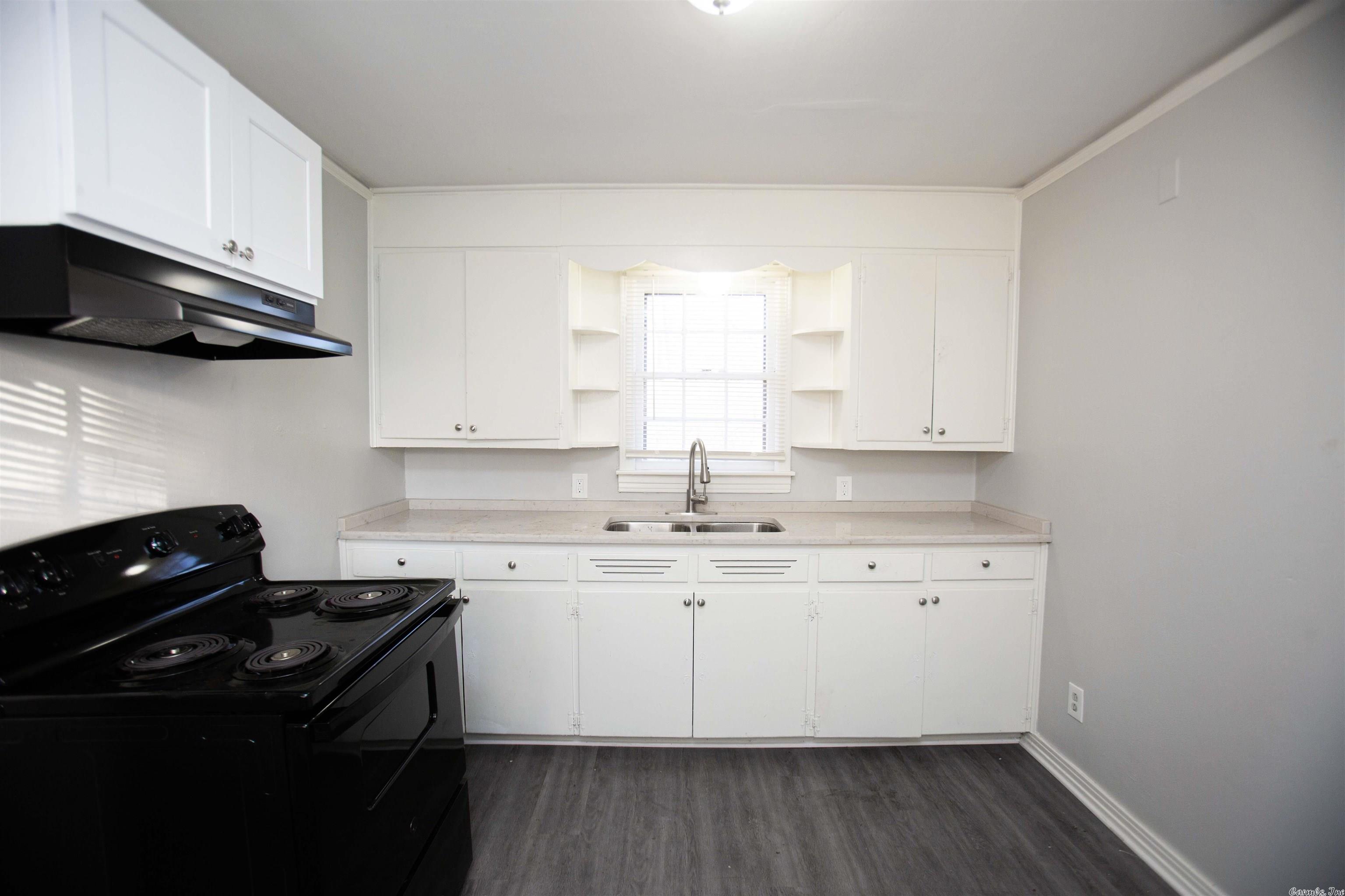 WALTHOUR & FLAKE ADDN - Residential