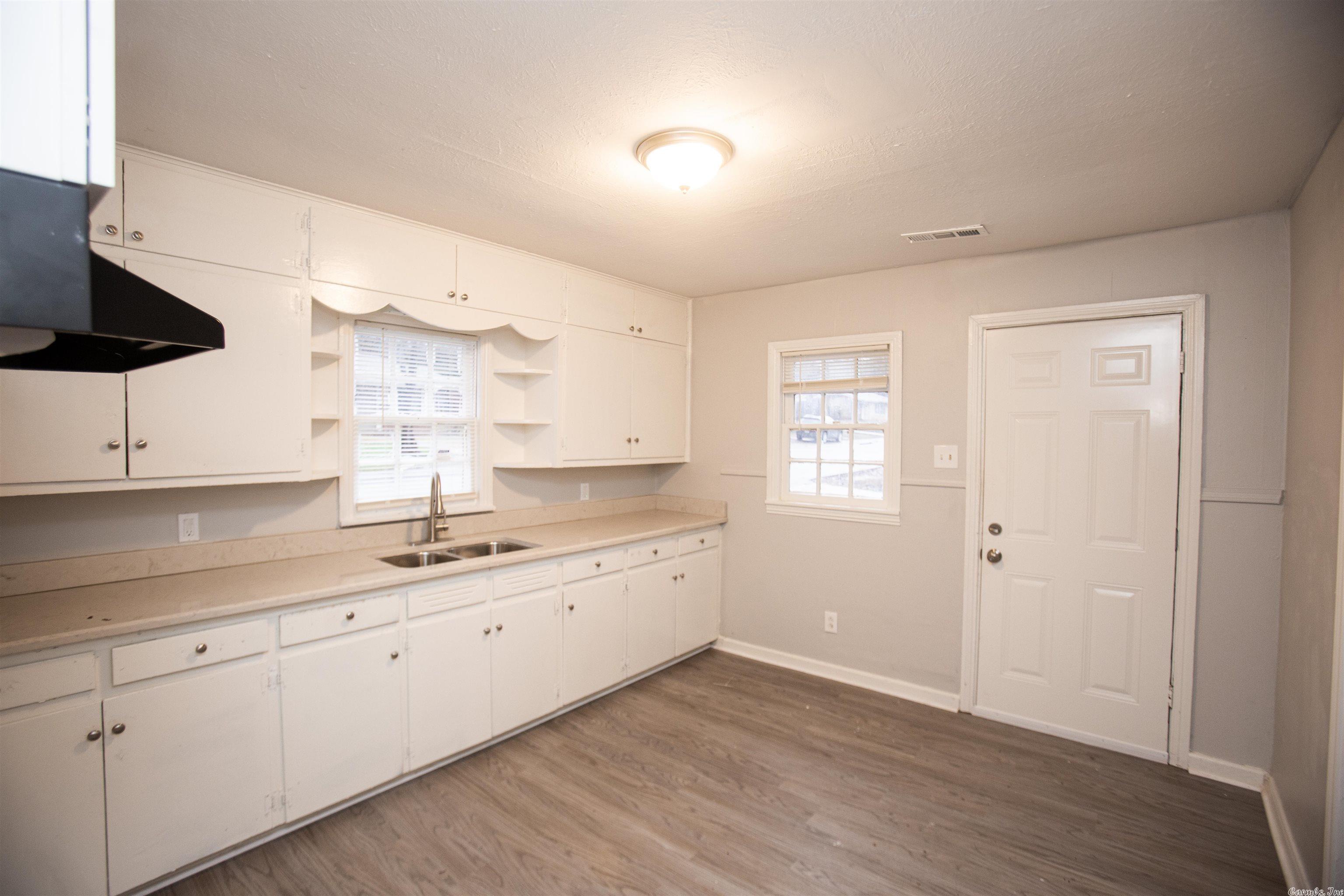 WALTHOUR & FLAKE ADDN - Residential