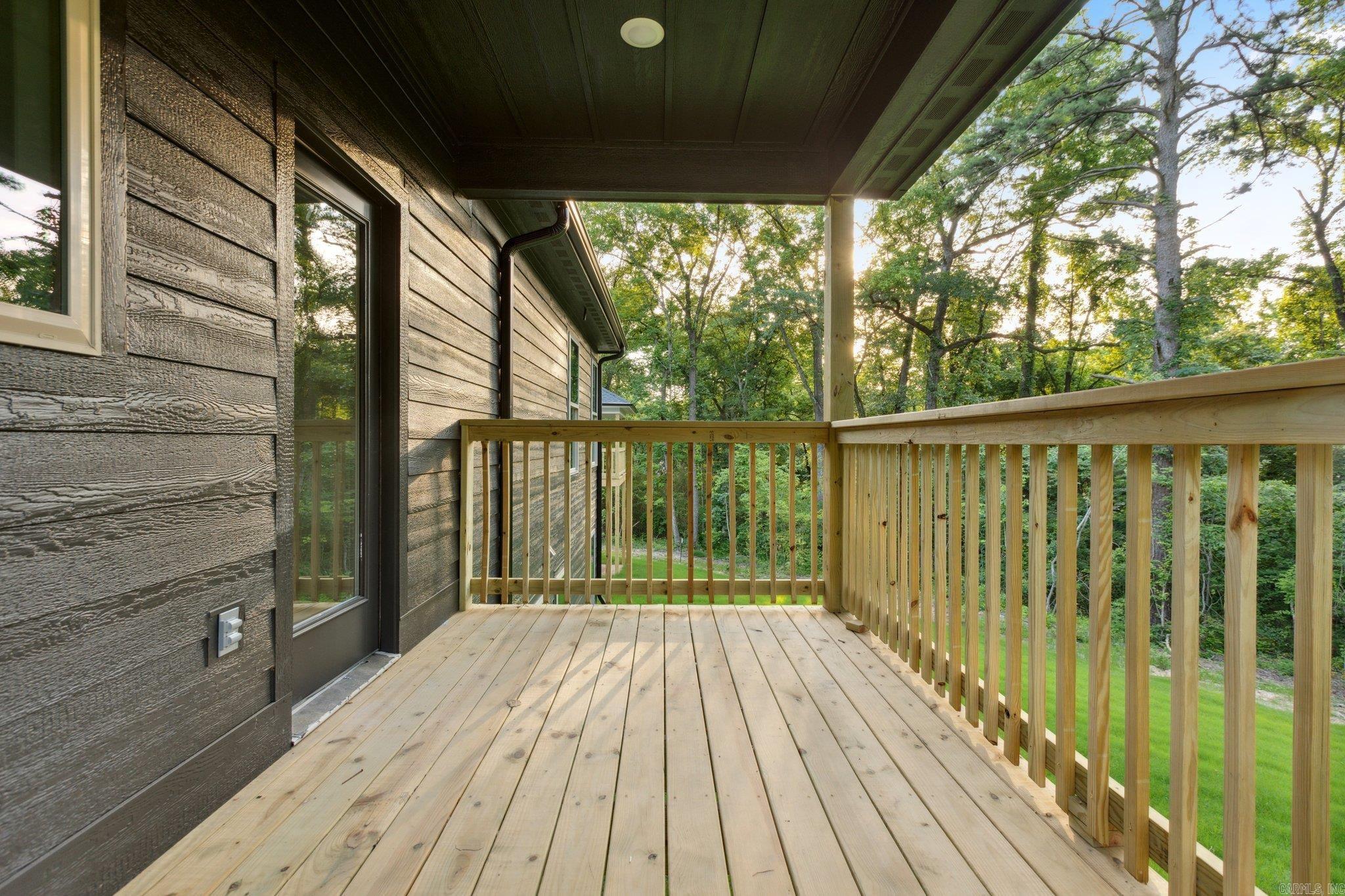 WEST HILL - Residential