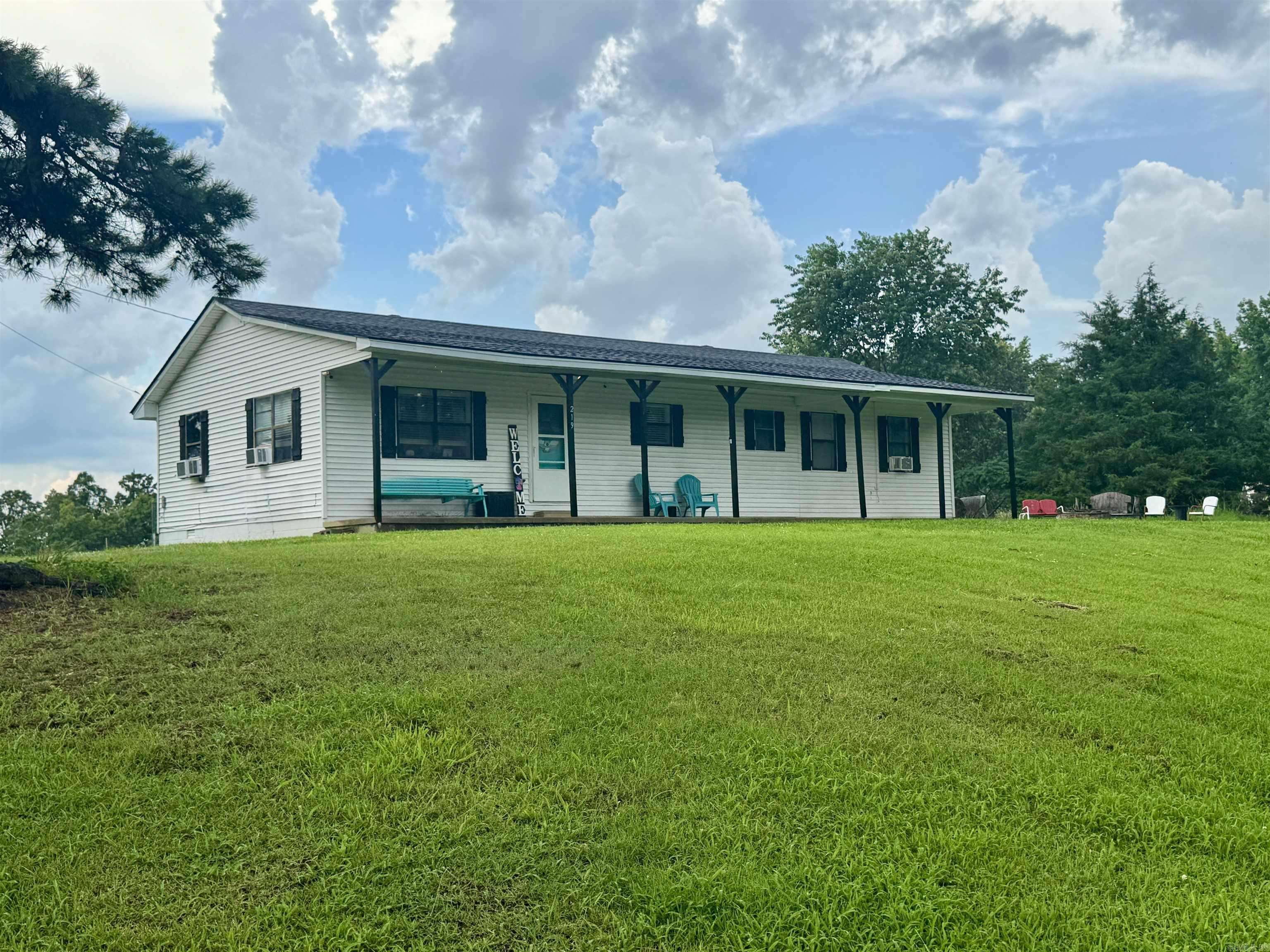 M&B PIGGOTT 2-20-8 - Residential