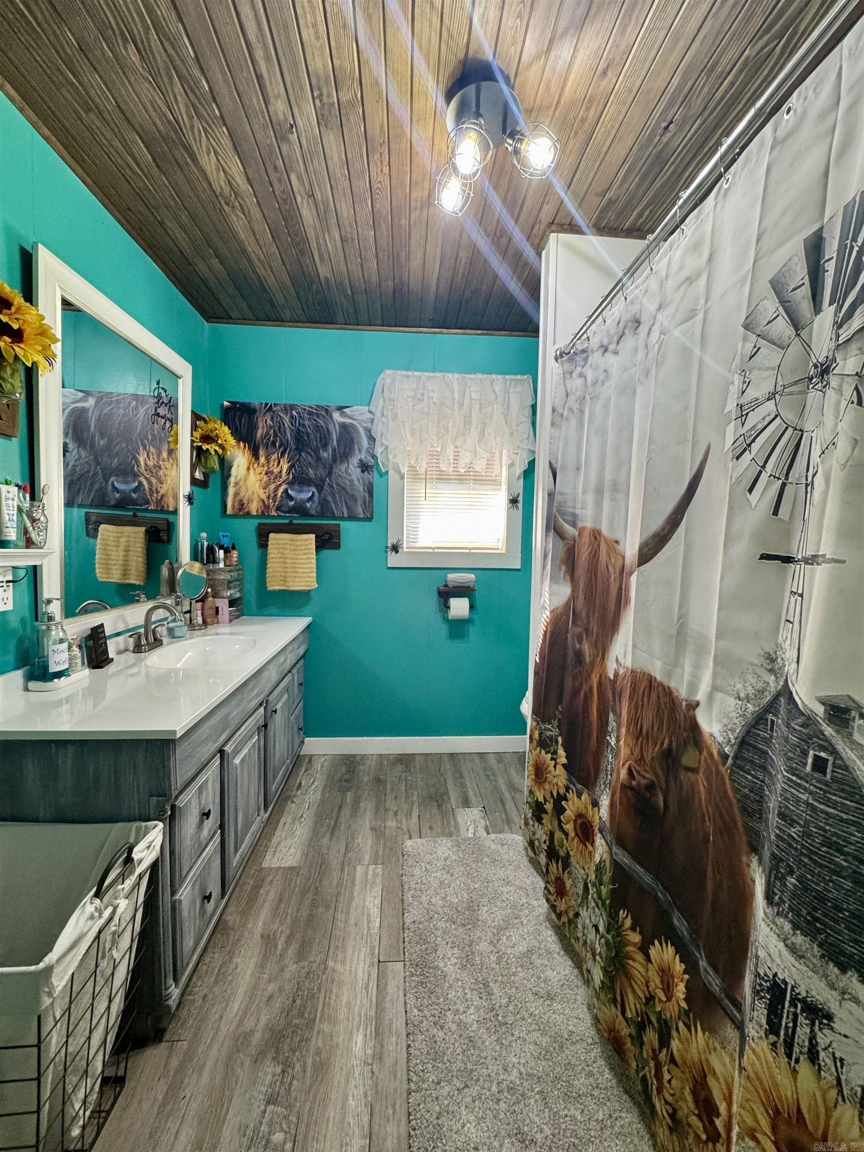 M&B PIGGOTT 2-20-8 - Residential