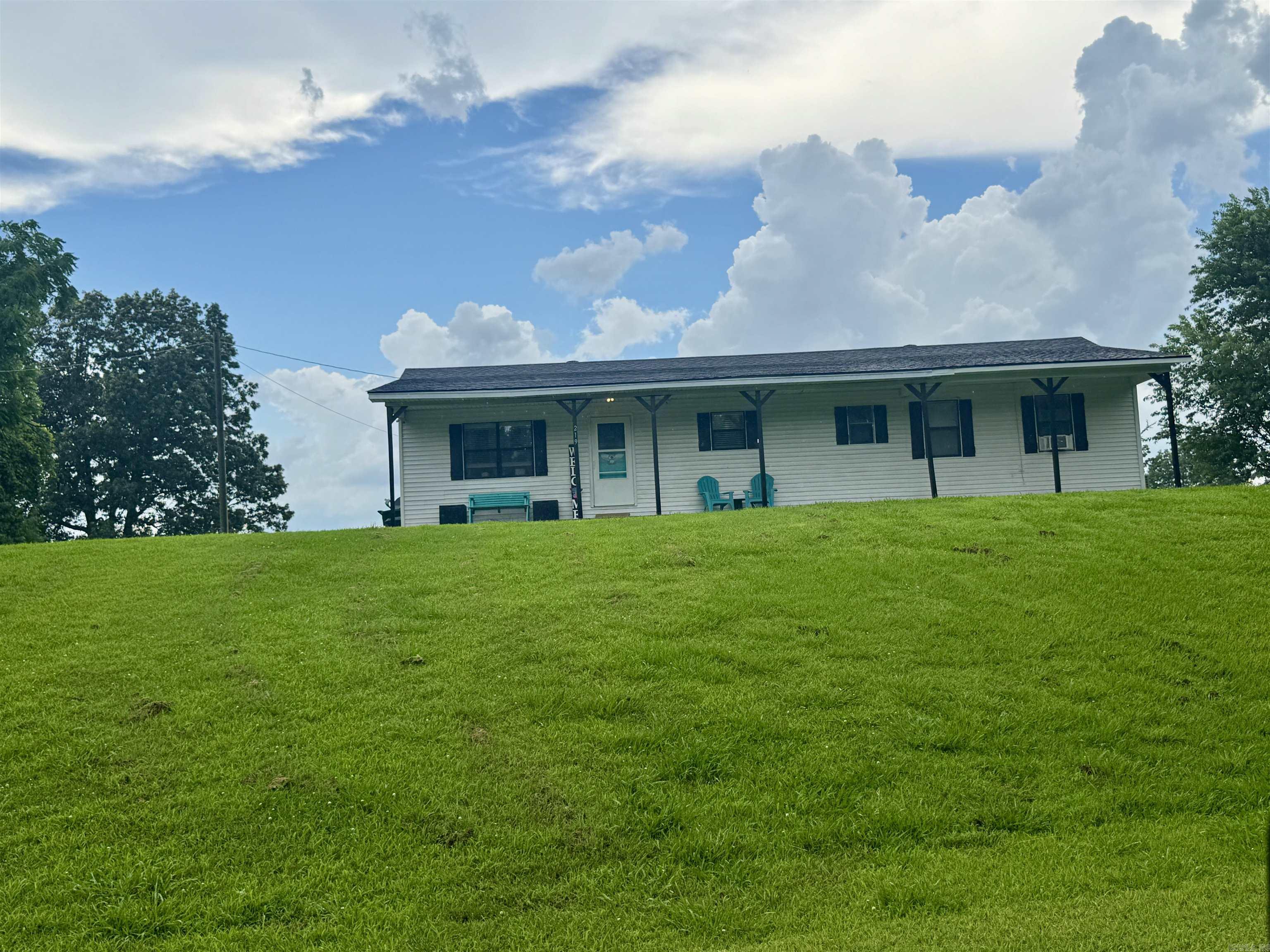 M&B PIGGOTT 2-20-8 - Residential