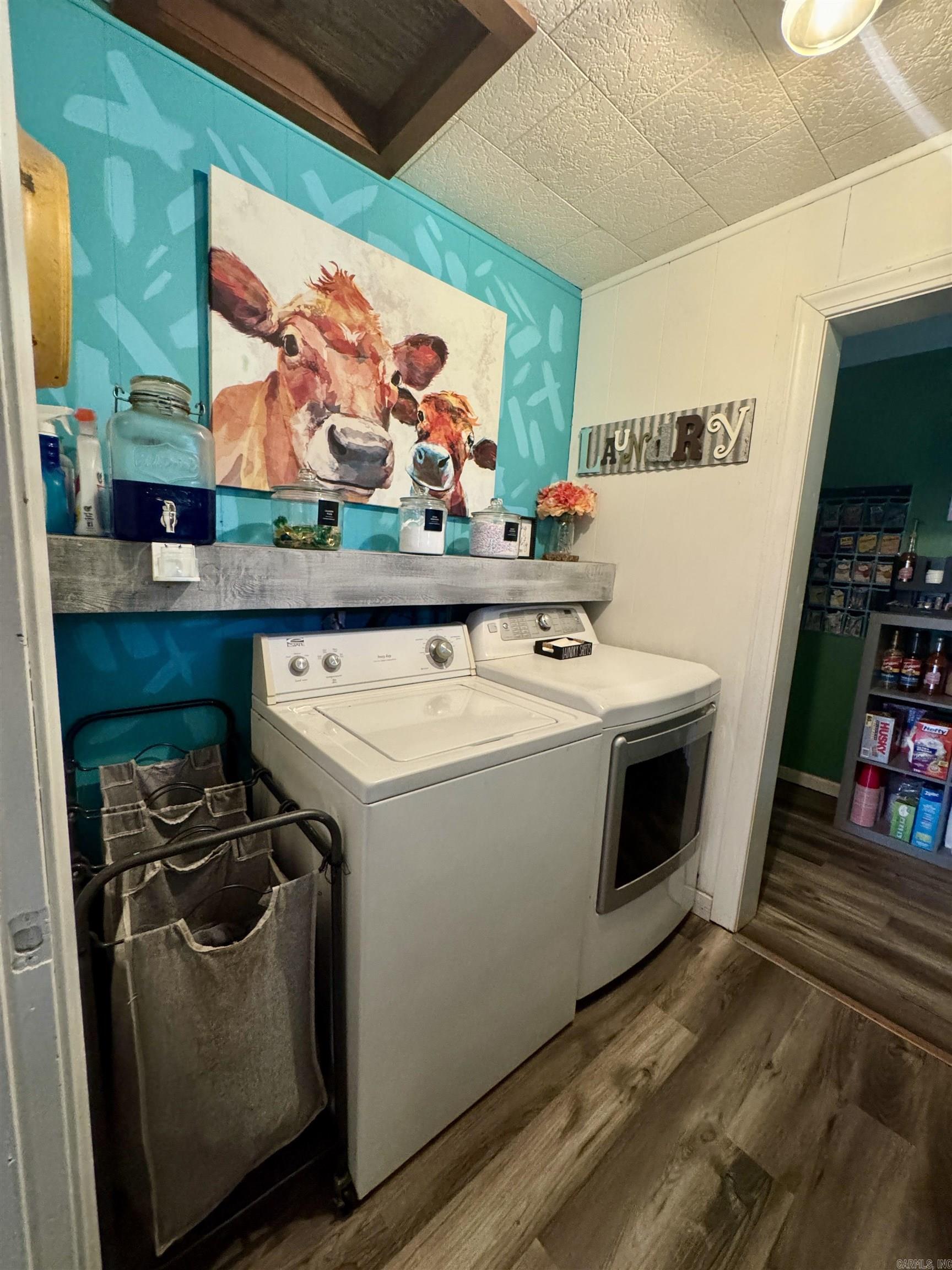 M&B PIGGOTT 2-20-8 - Residential