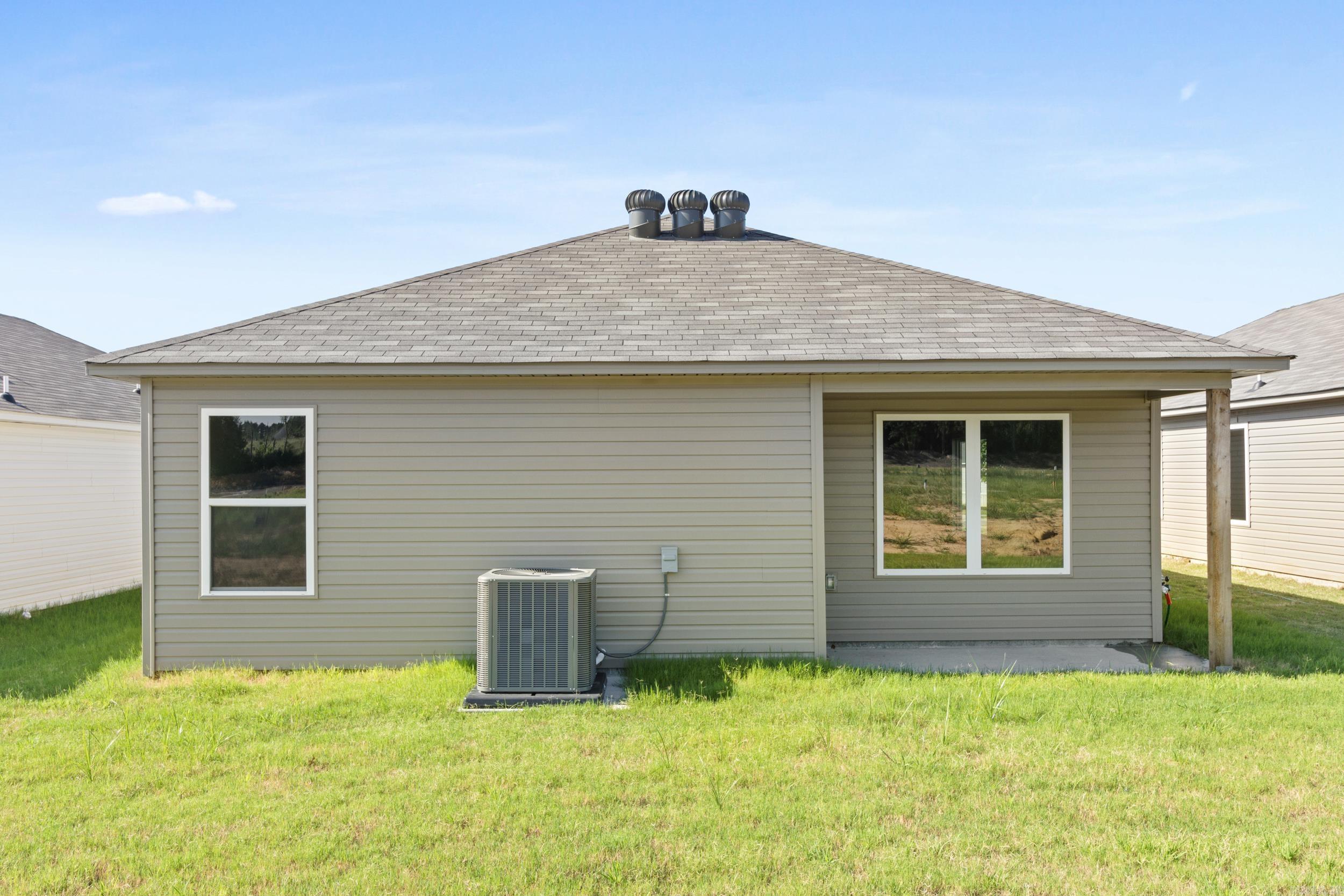 COUNTRY CLUB OF ARK THE - Residential