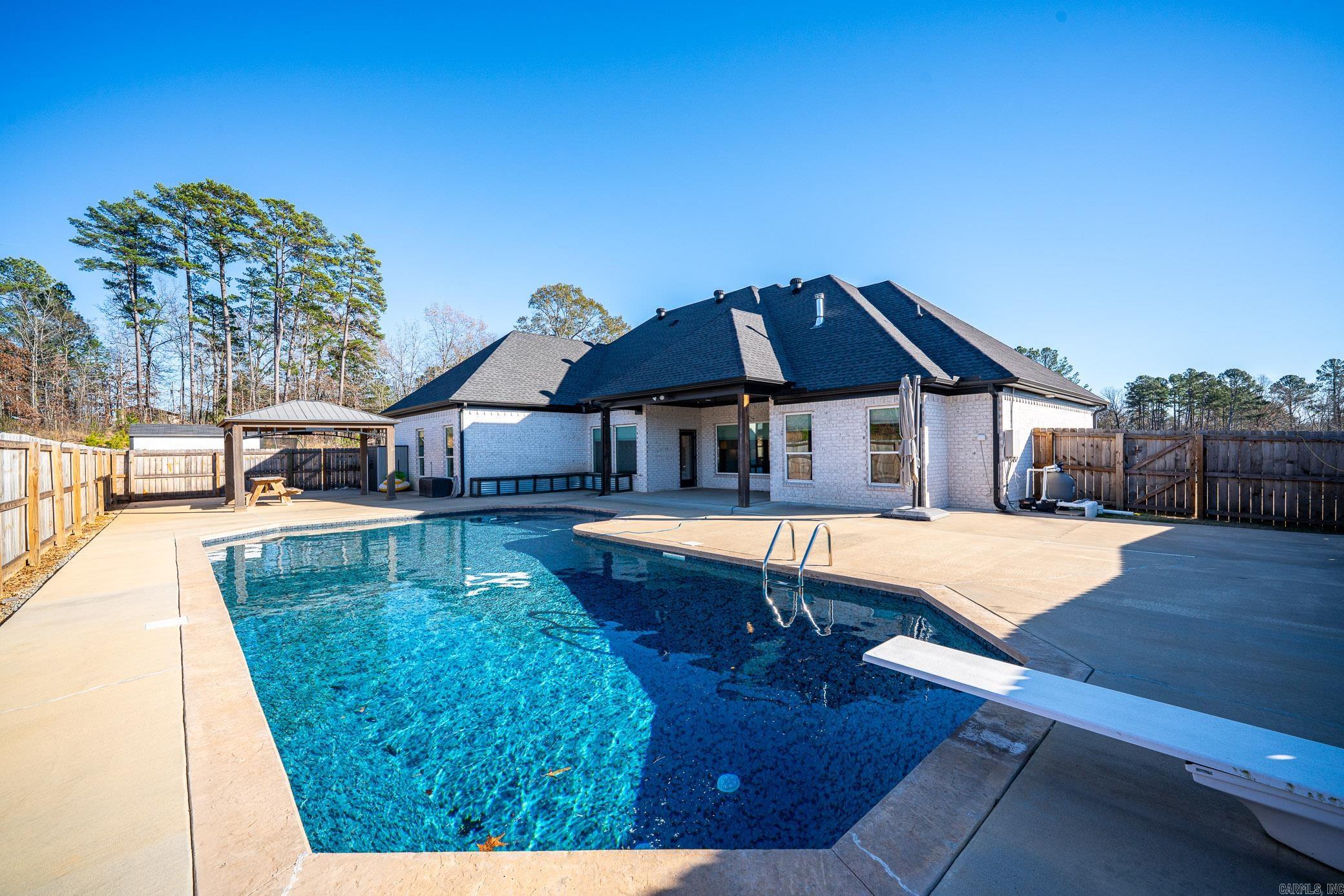 CHARLESTON PLACE SUBDIVISION - Residential