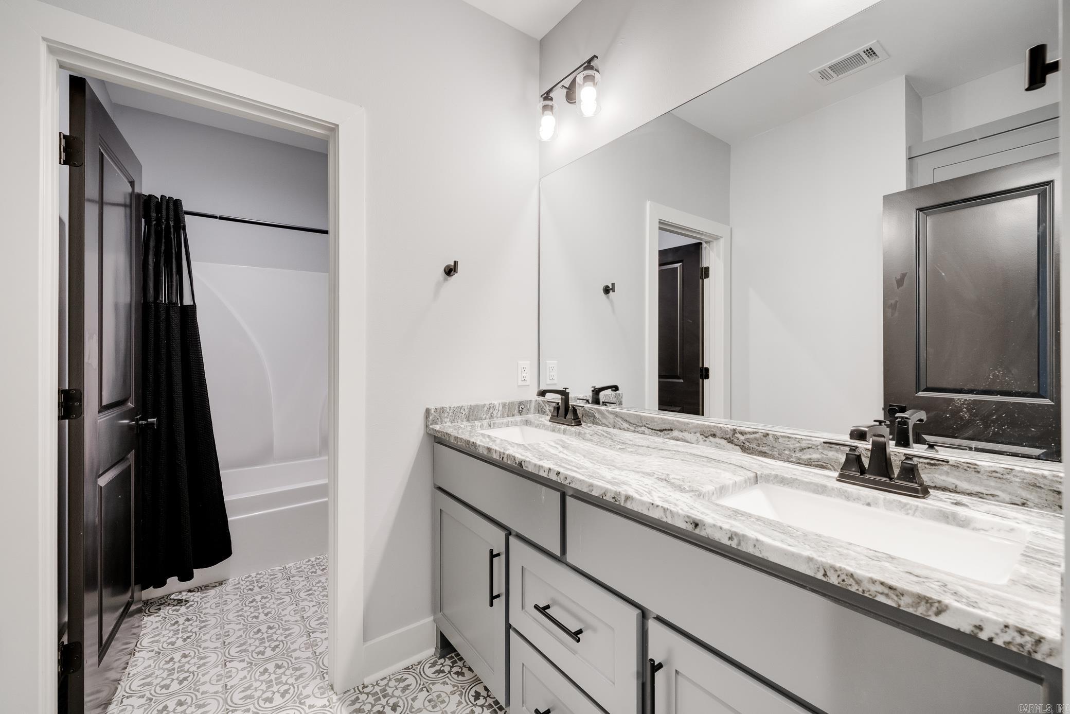 CHARLESTON PLACE SUBDIVISION - Residential