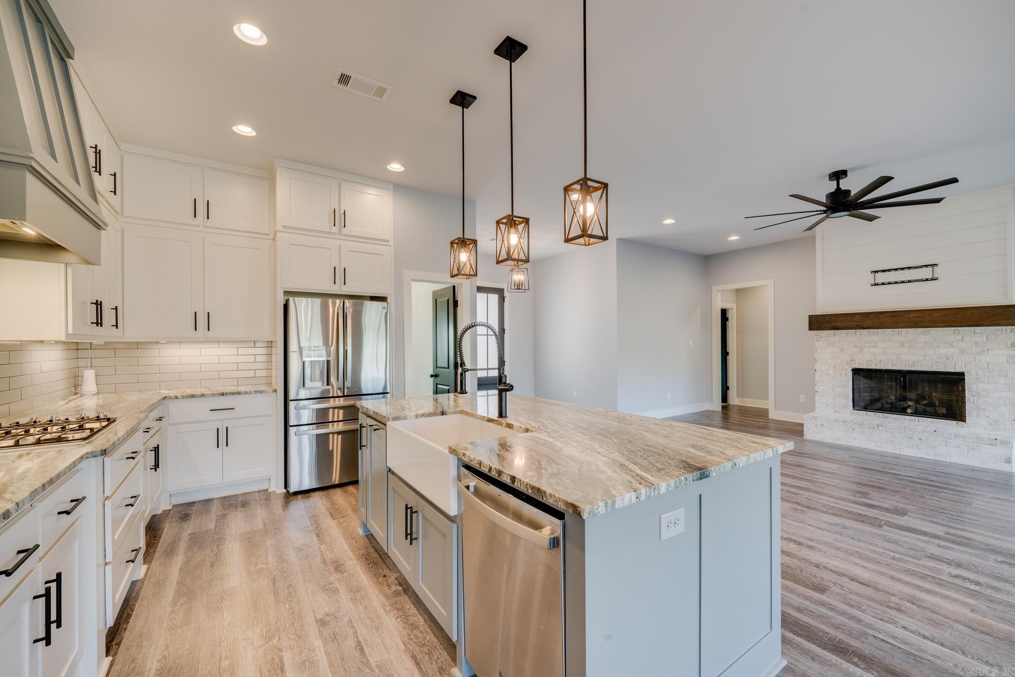 CHARLESTON PLACE SUBDIVISION - Residential