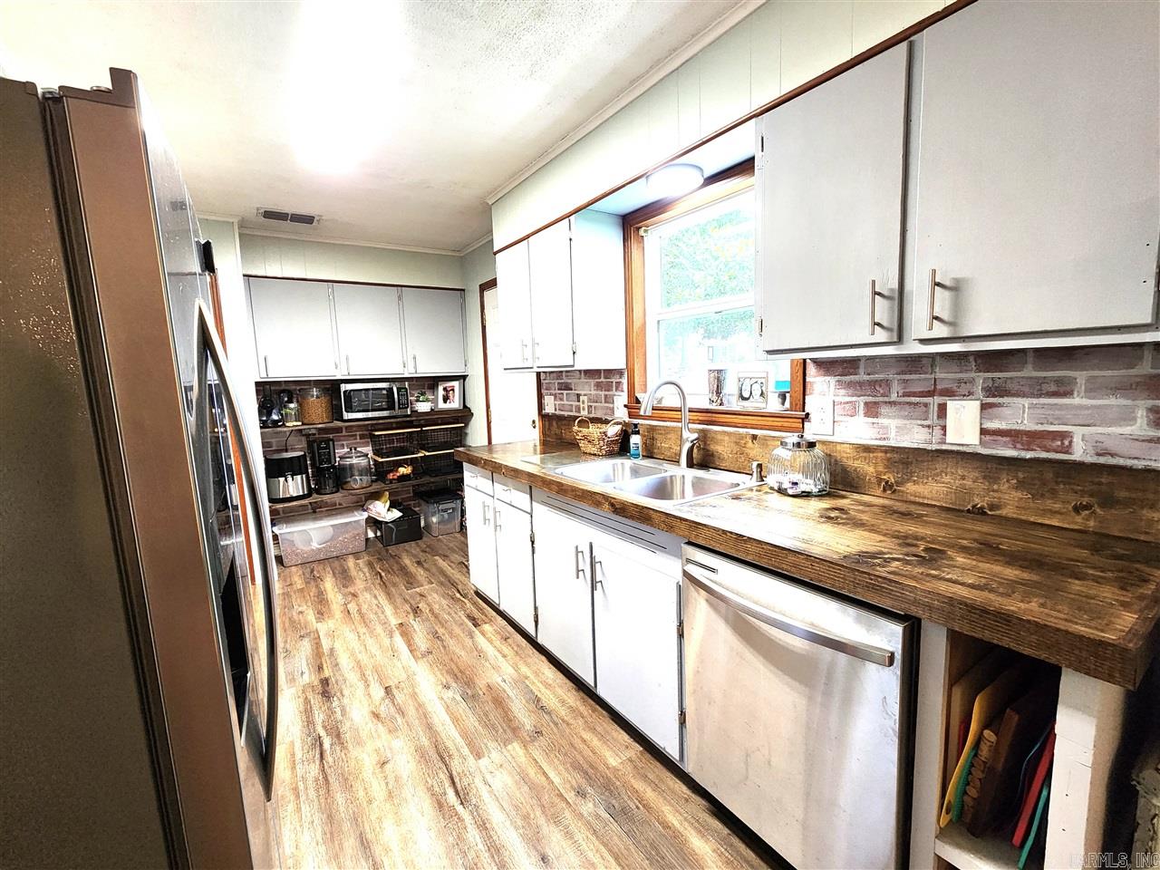 OAKHURST - Residential