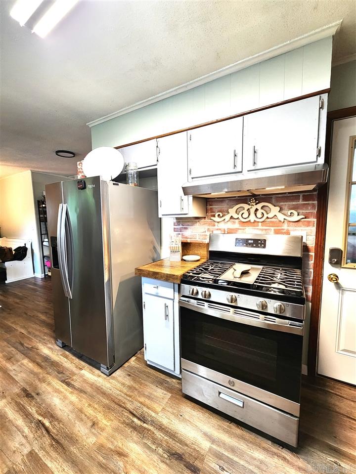 OAKHURST - Residential