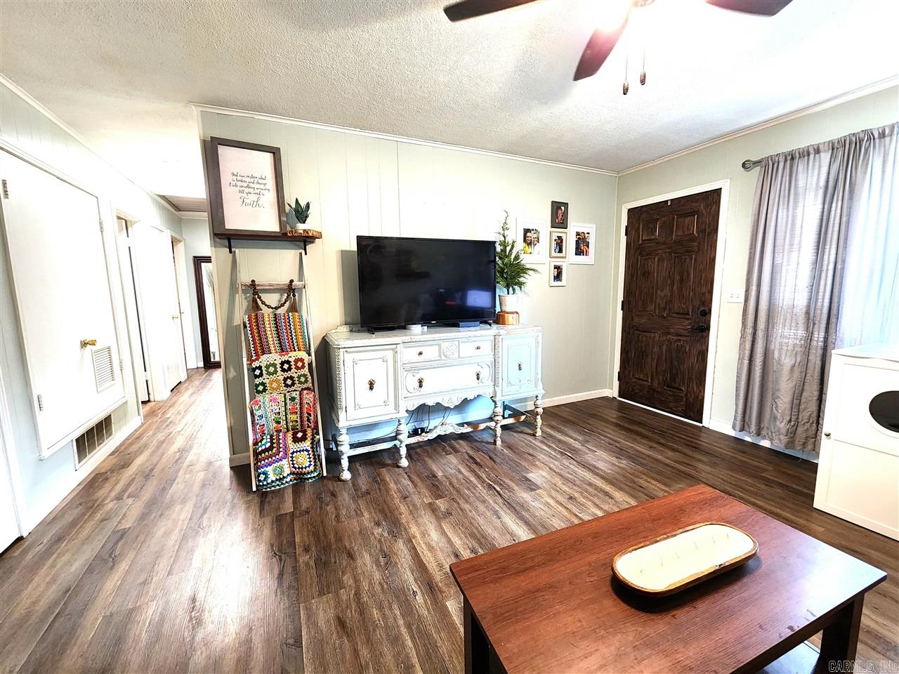 OAKHURST - Residential