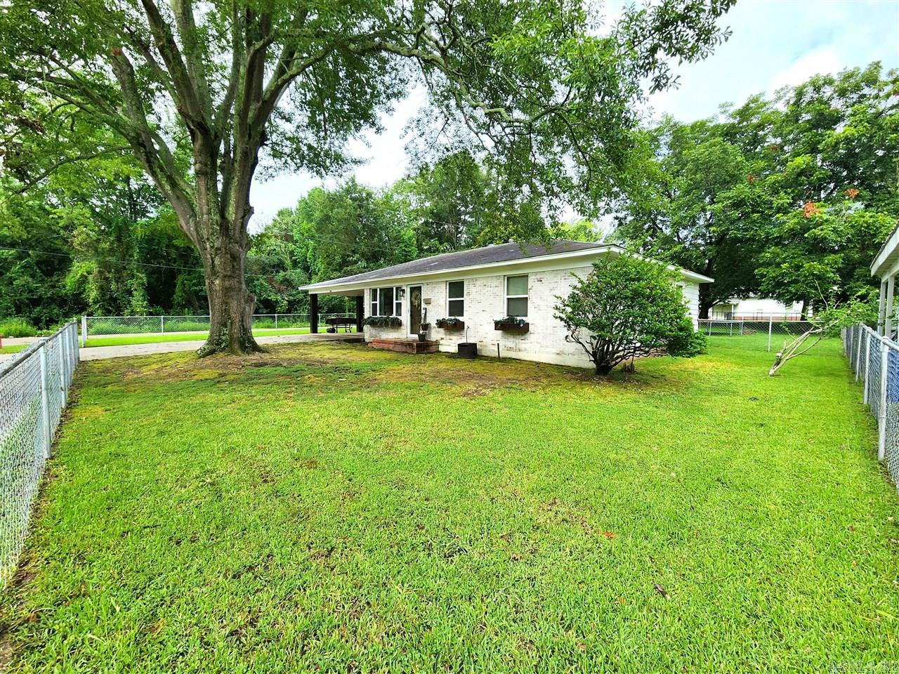 OAKHURST - Residential