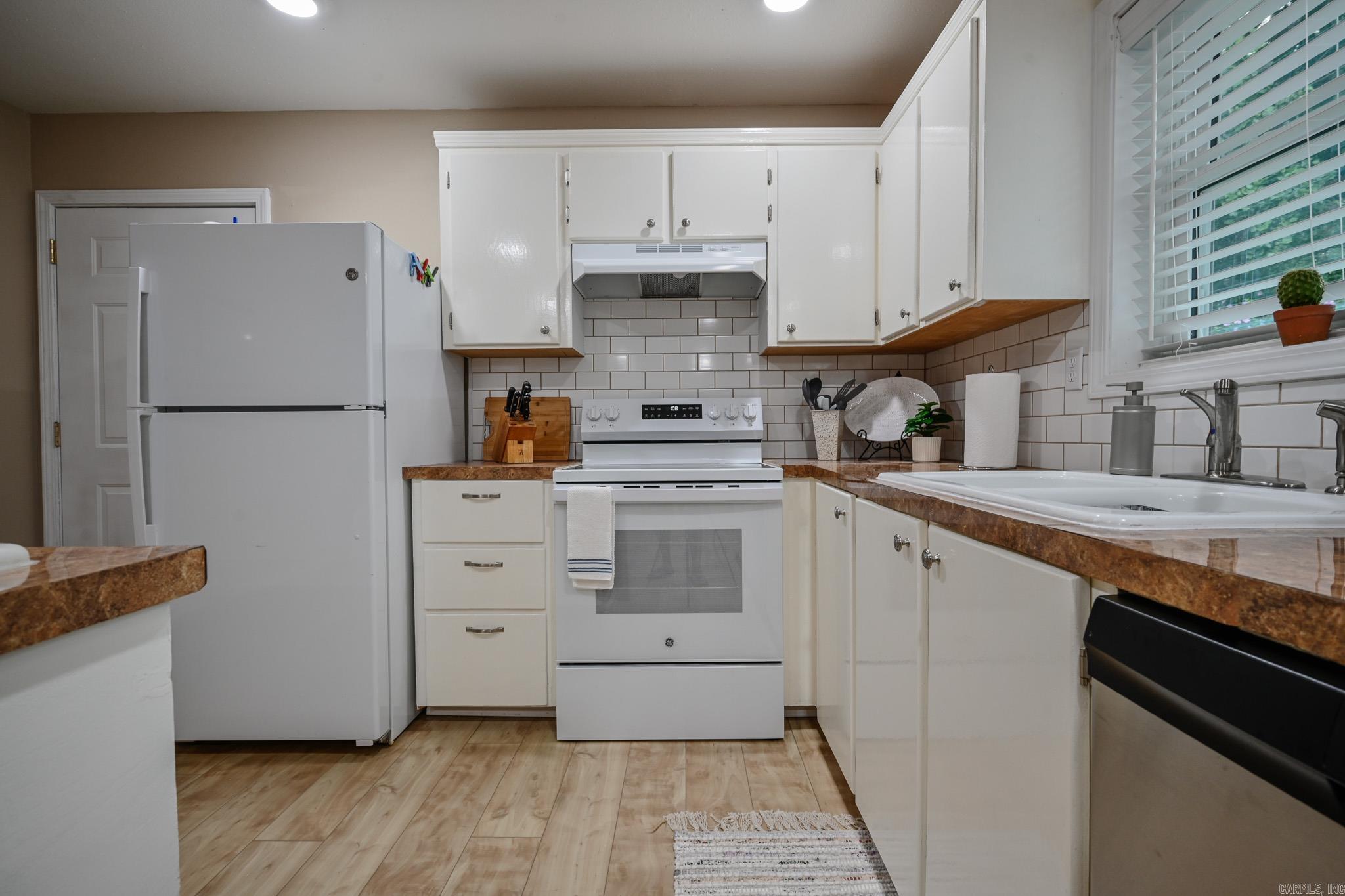 HORNBECK PLACE - Residential