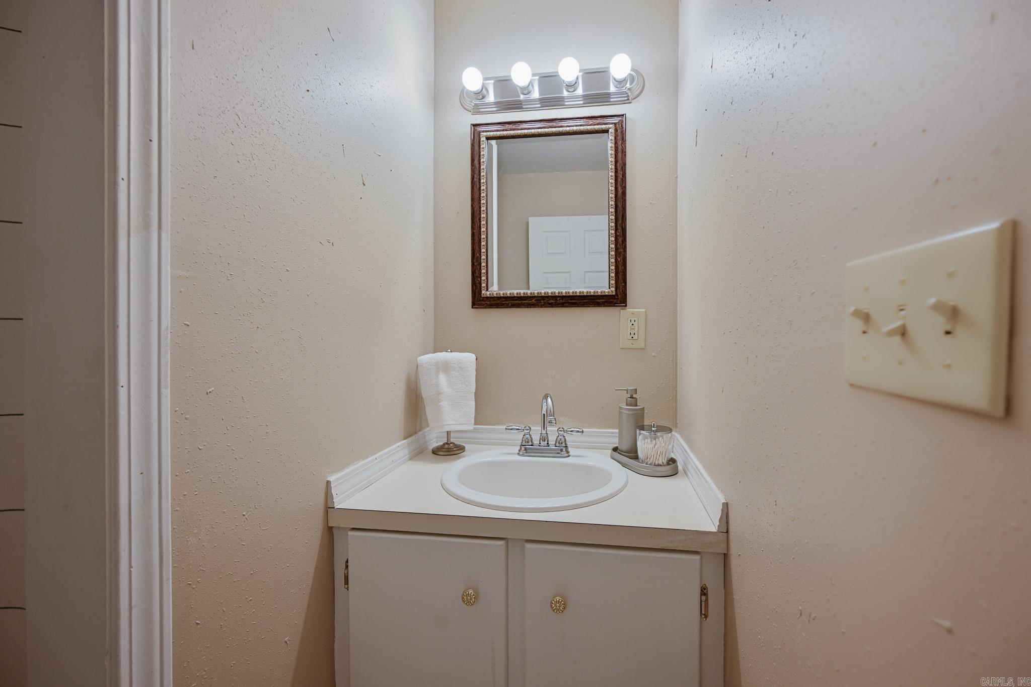 HORNBECK PLACE - Residential