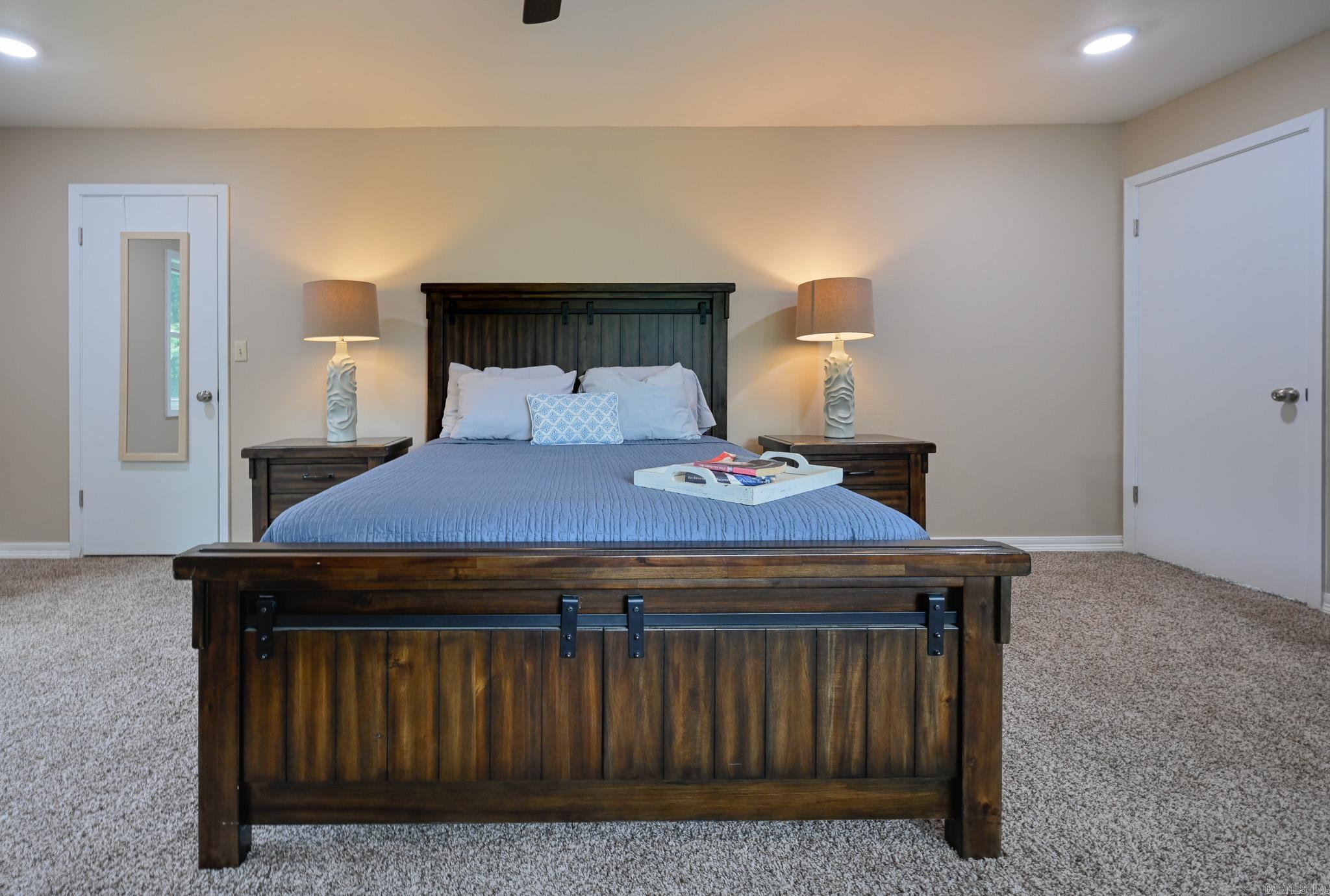 HORNBECK PLACE - Residential