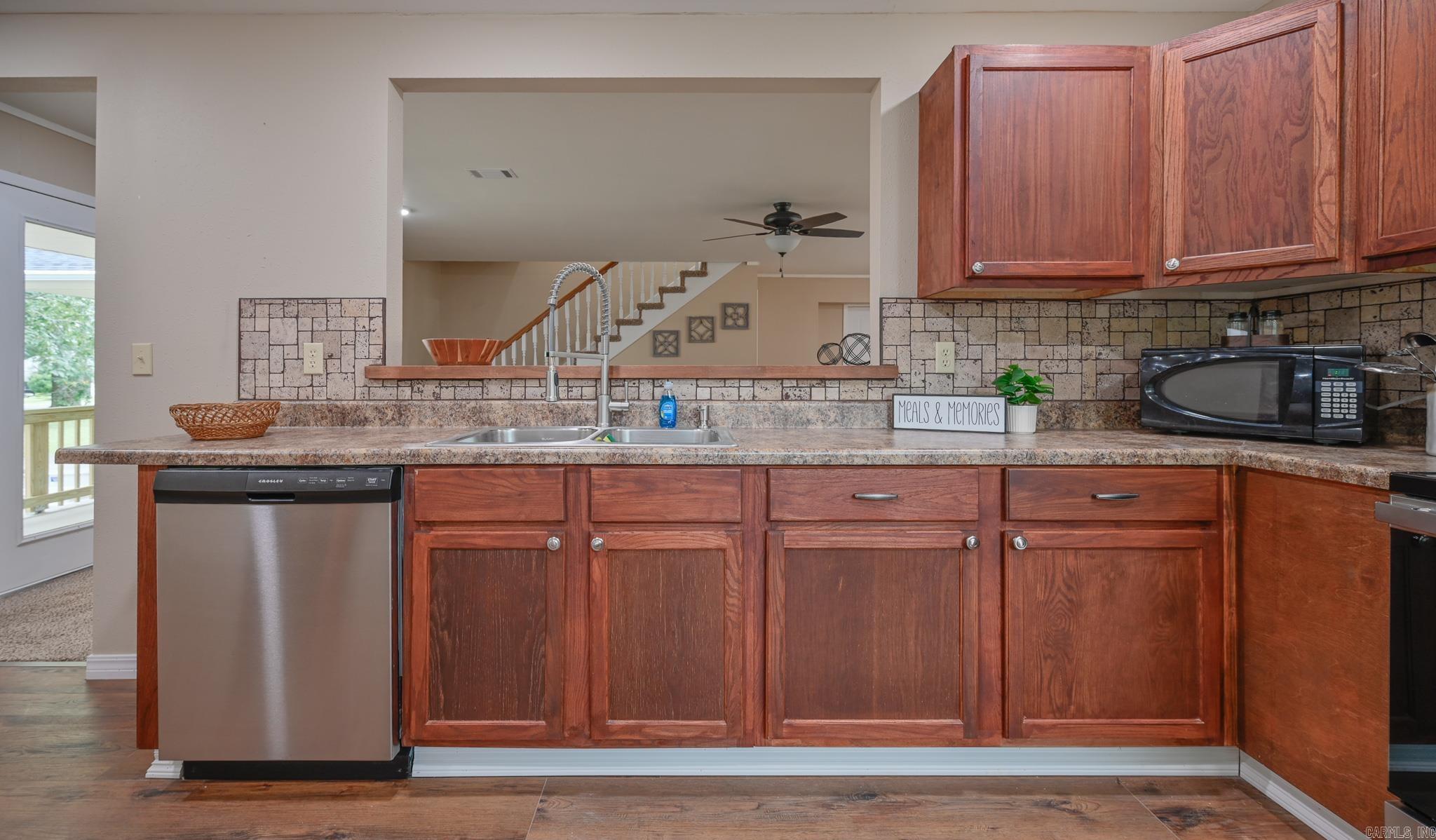 HORNBECK PLACE - Residential