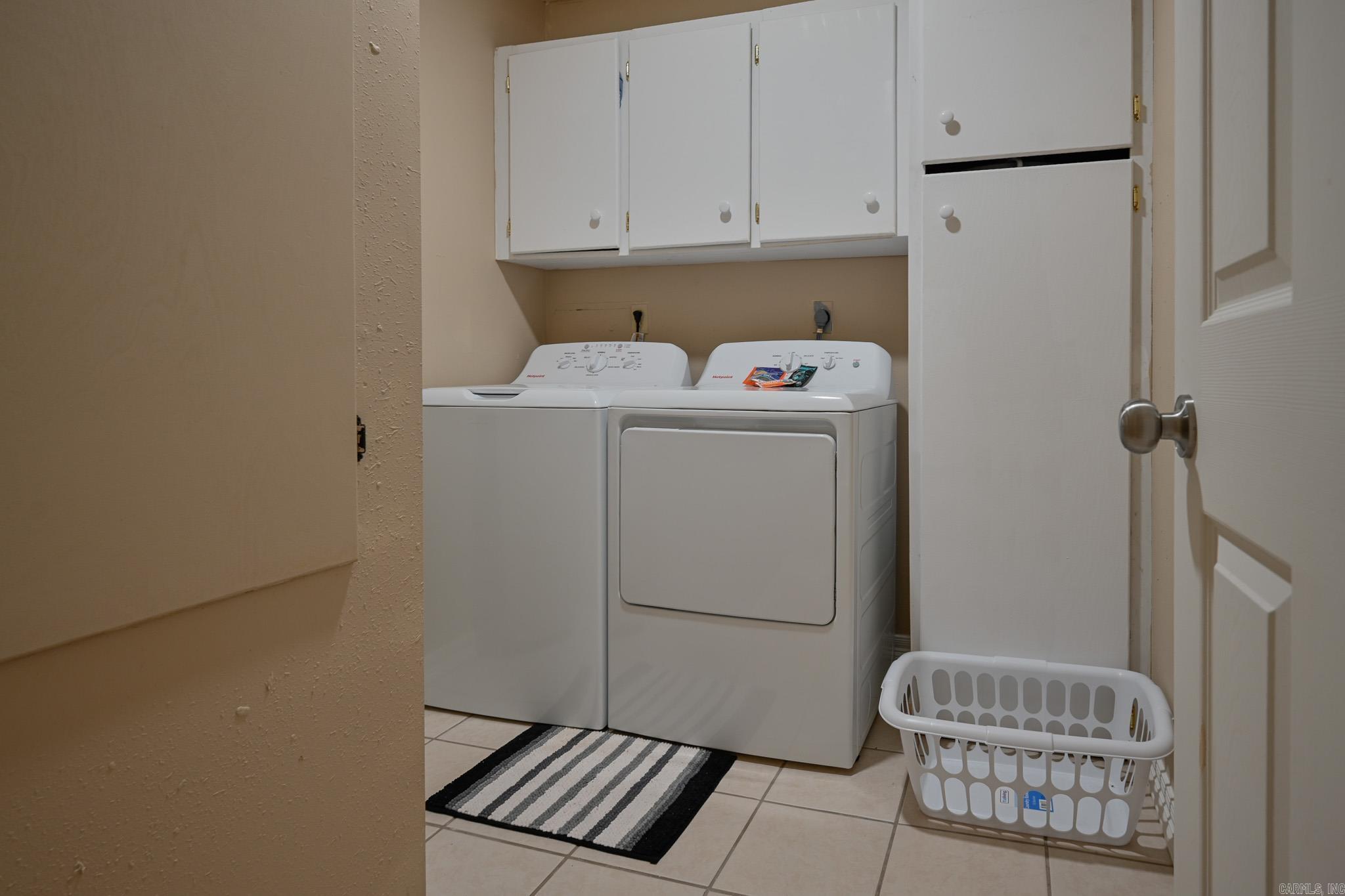 HORNBECK PLACE - Residential