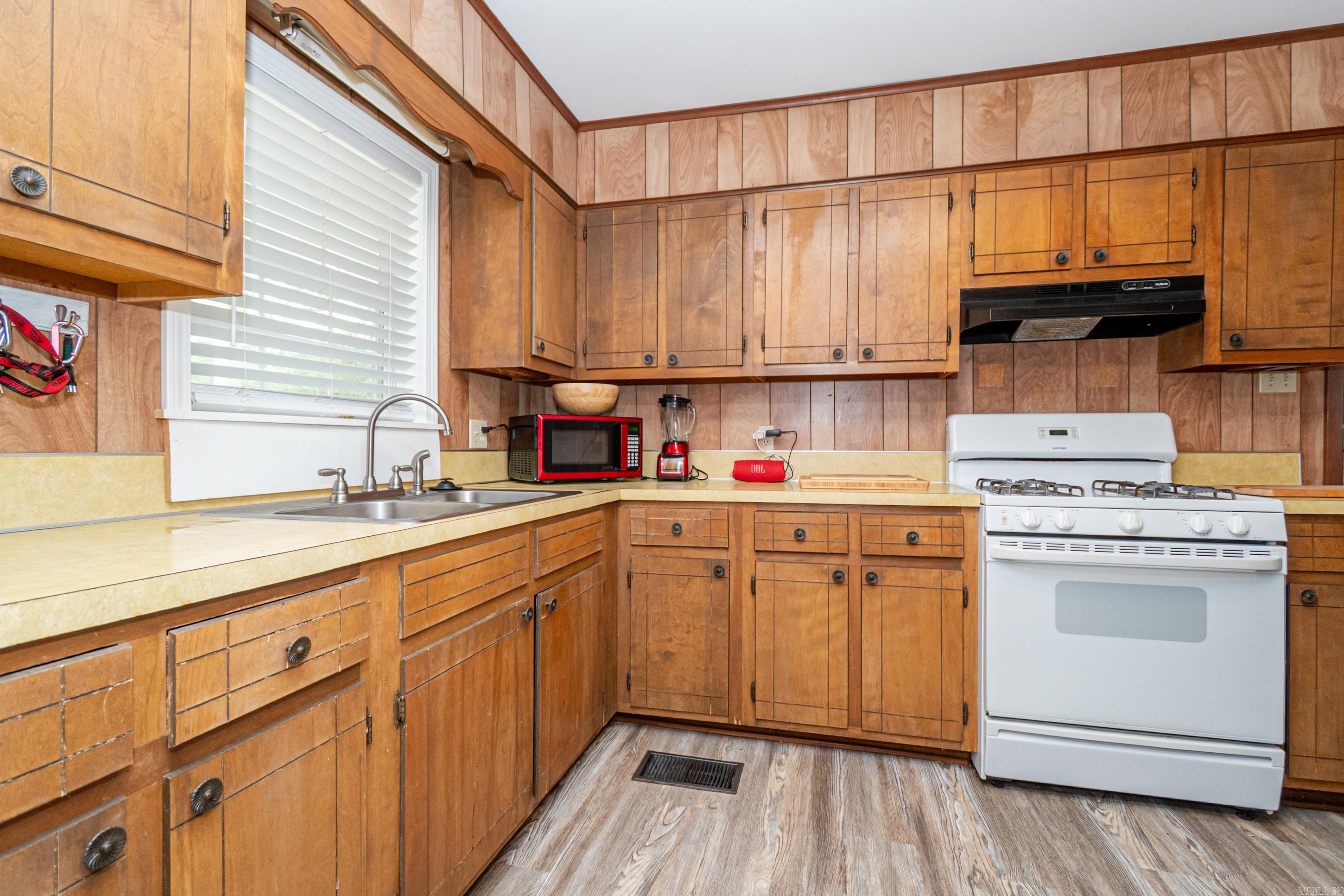 CITY OF EL DORADO - Residential