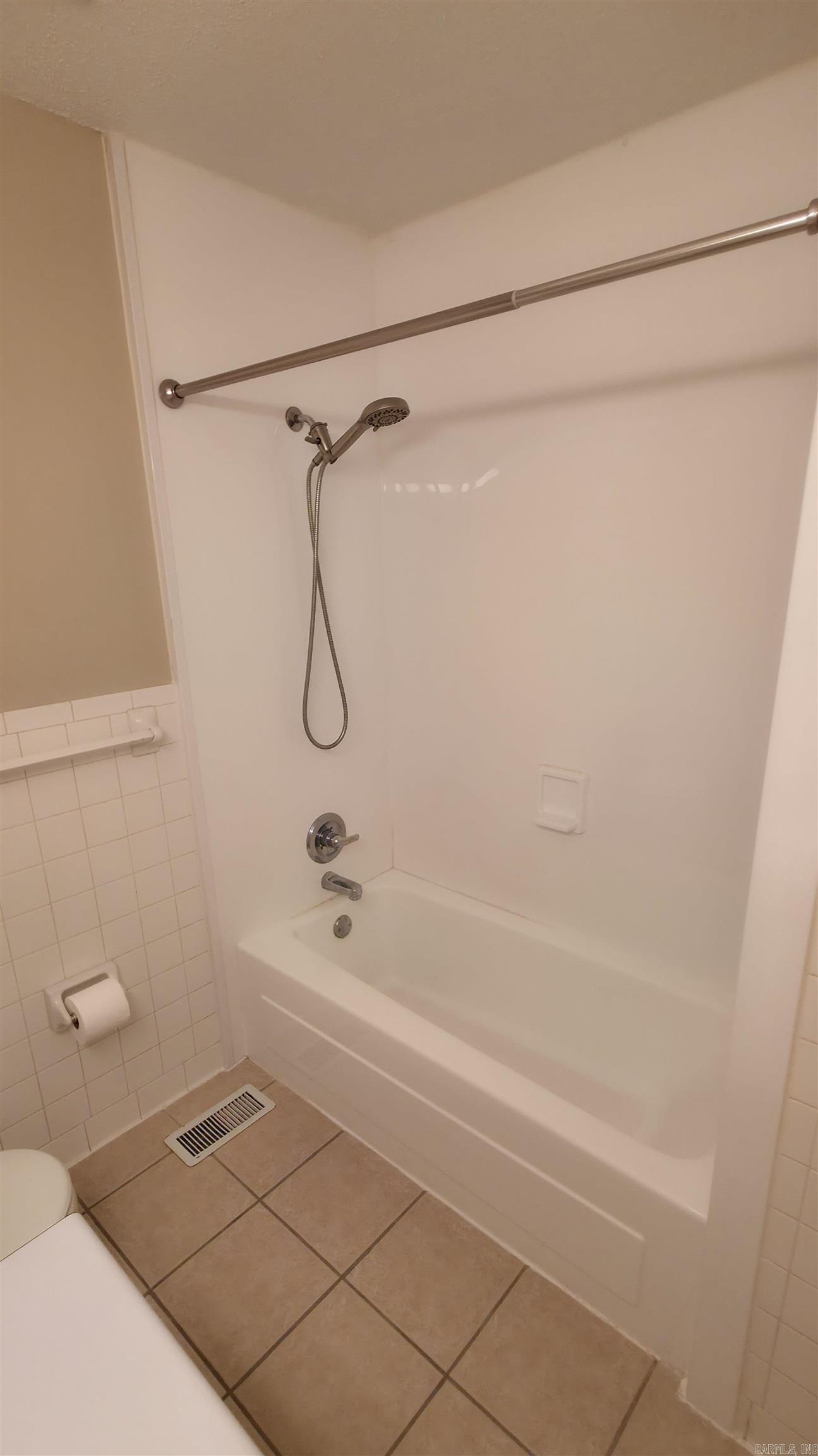 Fillmore Gardens HPR - Residential Lease