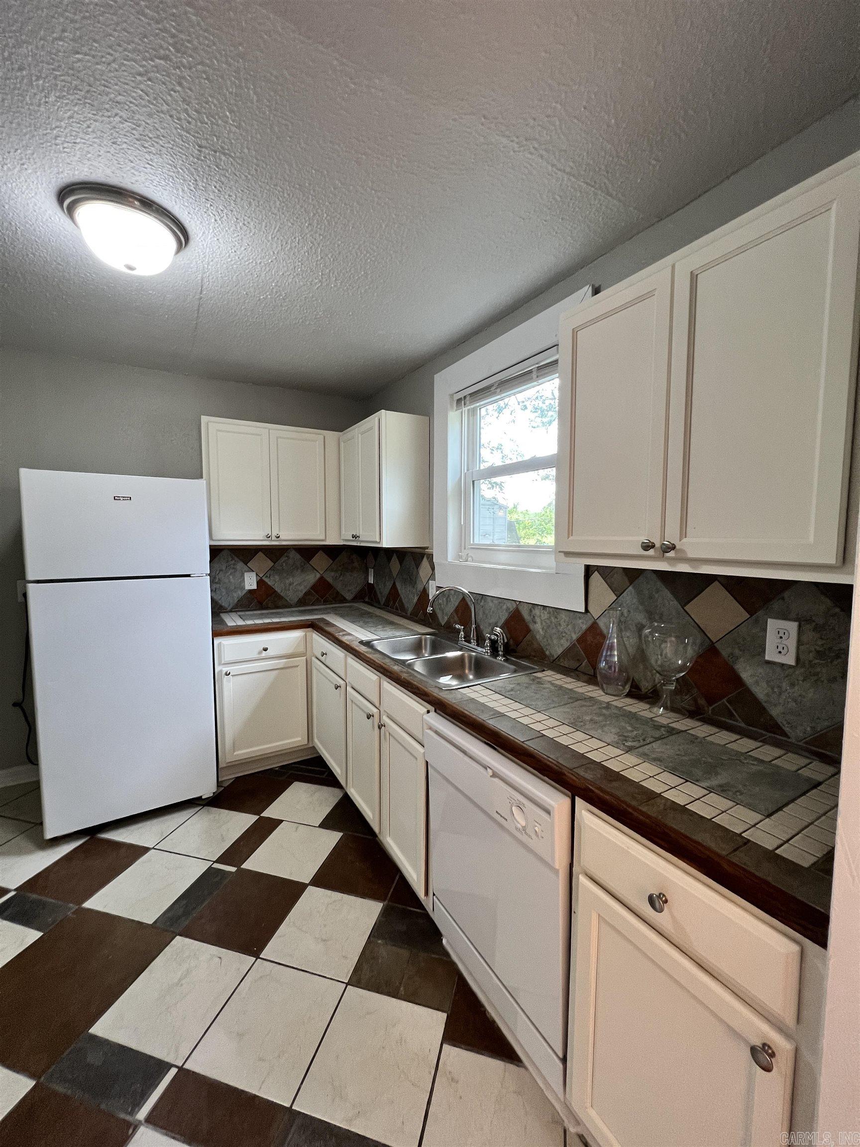 Metes & Bounds - Residential Lease