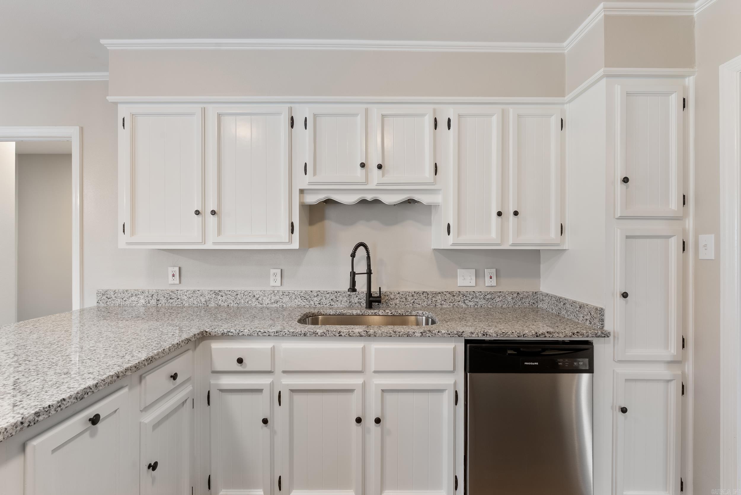 OAK FORREST - Residential