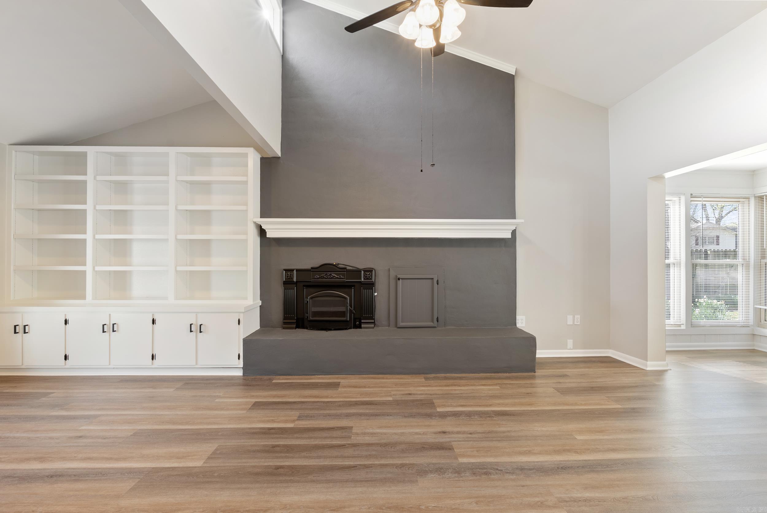 OAK FORREST - Residential