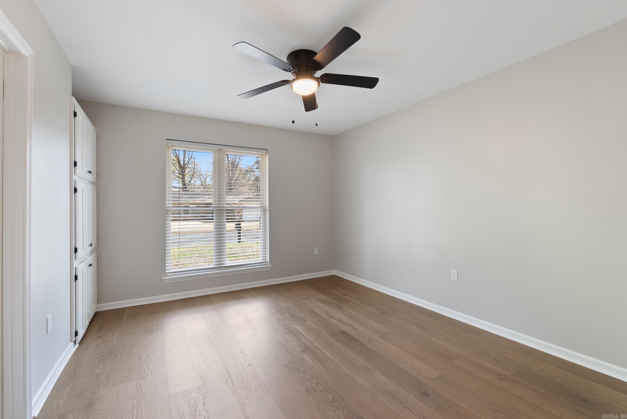 OAK FORREST - Residential