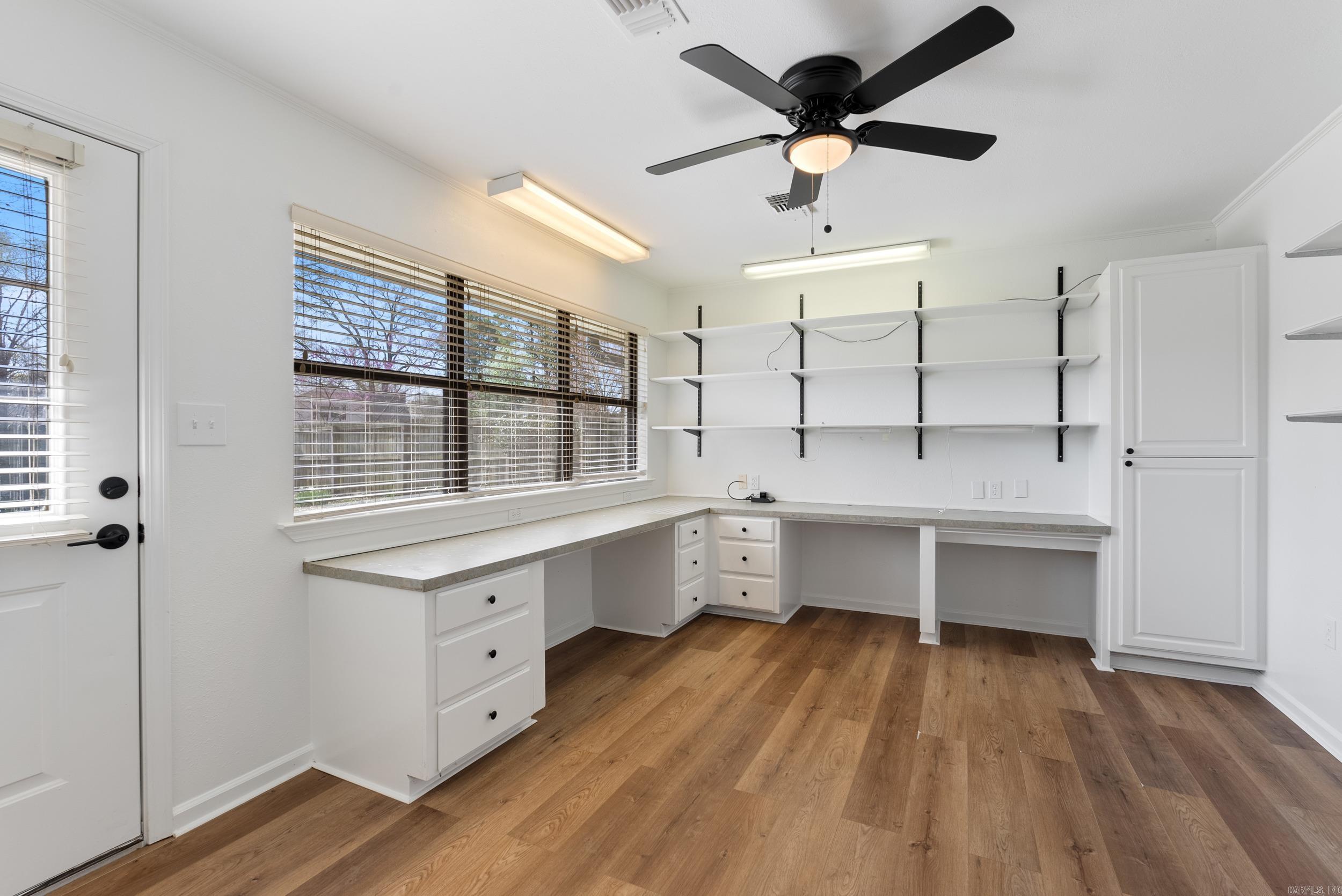 OAK FORREST - Residential