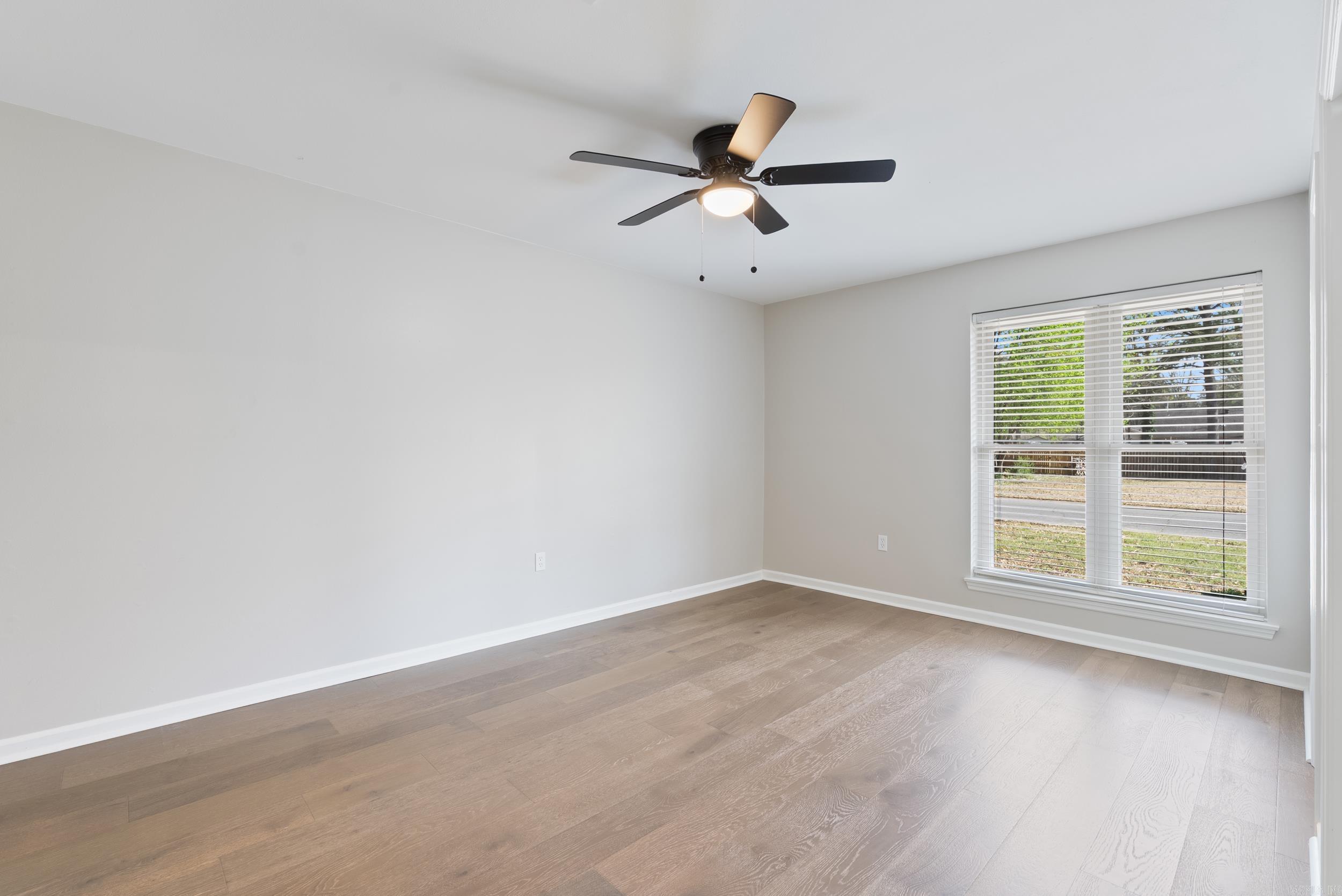 OAK FORREST - Residential