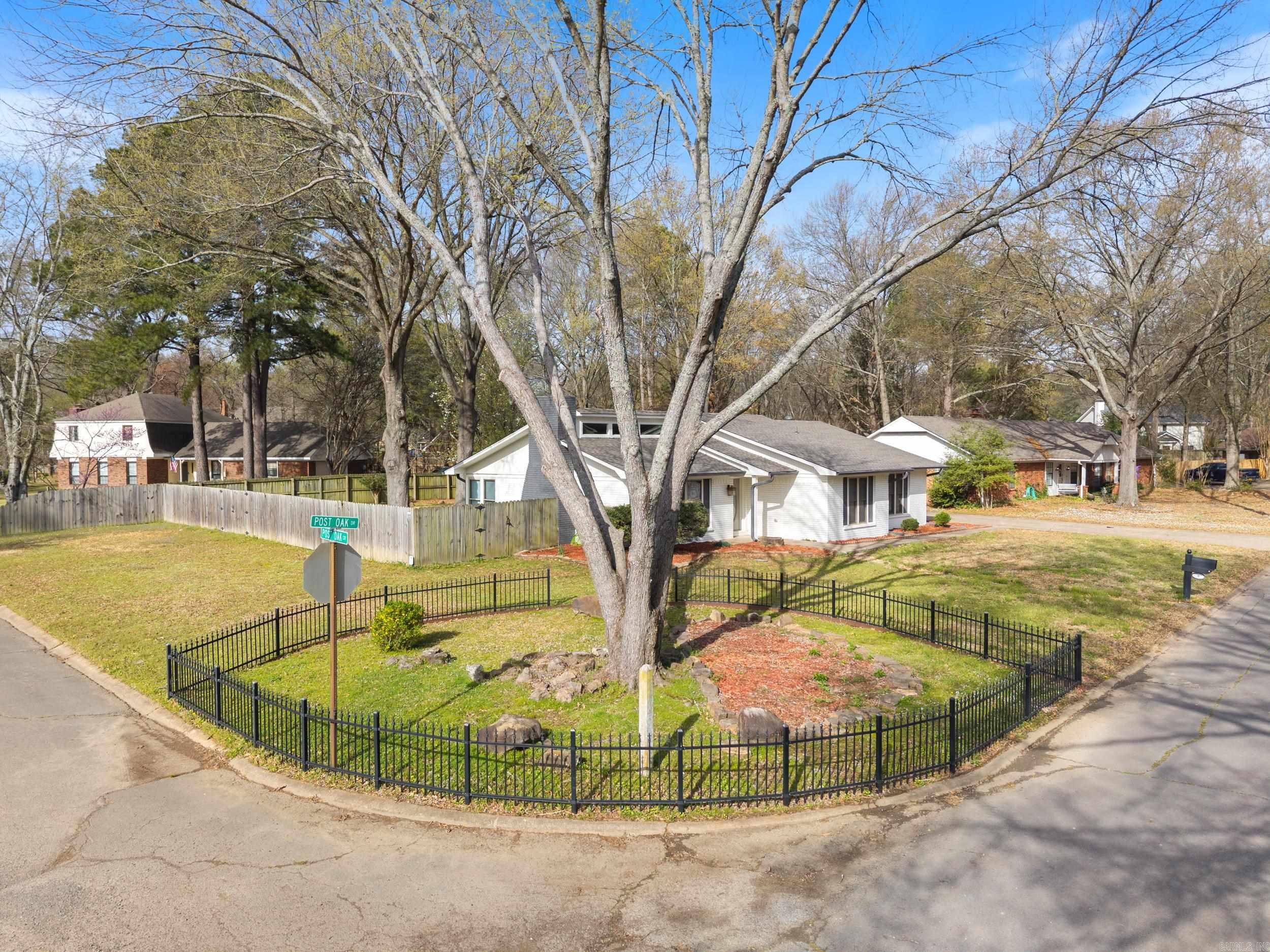 OAK FORREST - Residential