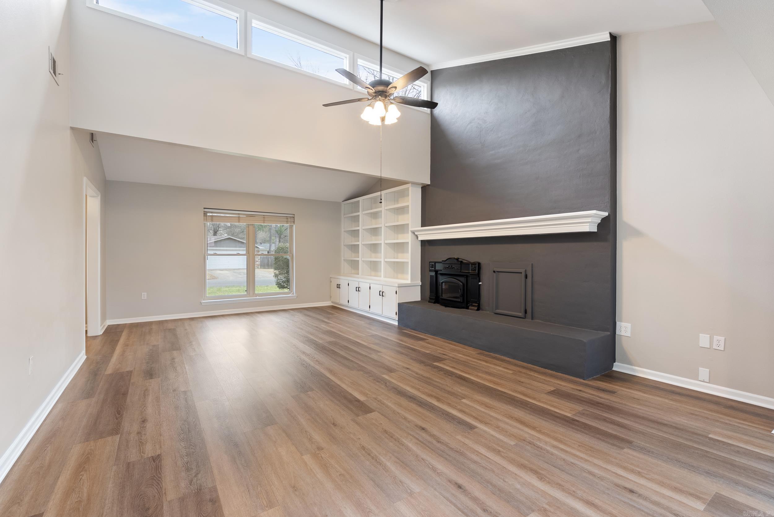 OAK FORREST - Residential